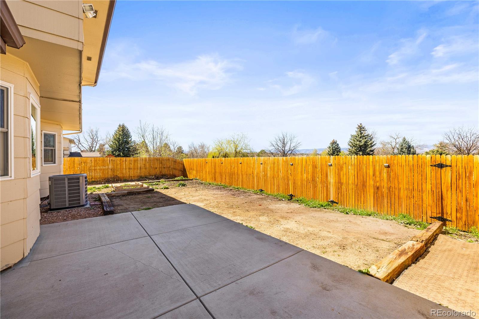 MLS Image #26 for 6449 s locust way,centennial, Colorado
