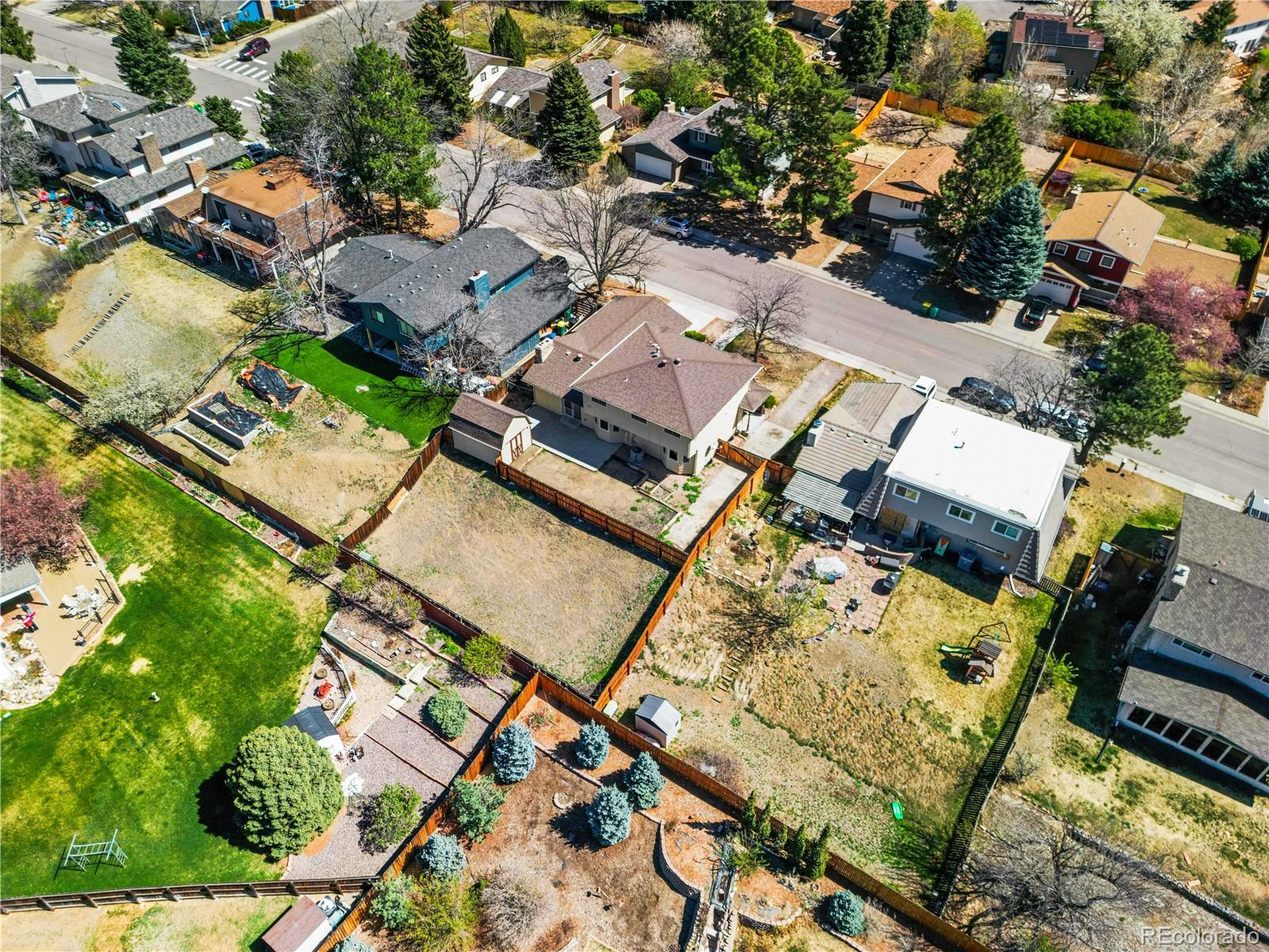MLS Image #30 for 6449 s locust way,centennial, Colorado