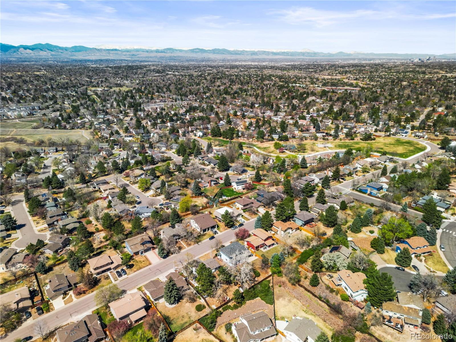 MLS Image #34 for 6449 s locust way,centennial, Colorado