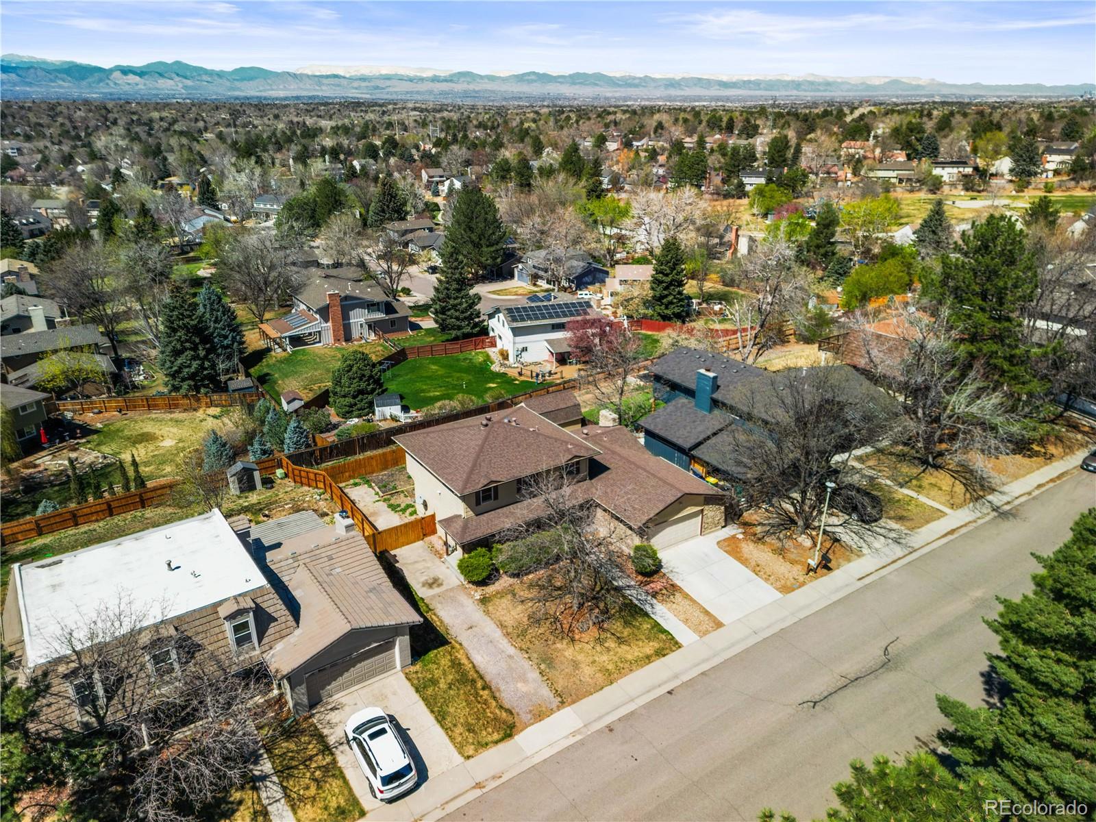 MLS Image #35 for 6449 s locust way,centennial, Colorado
