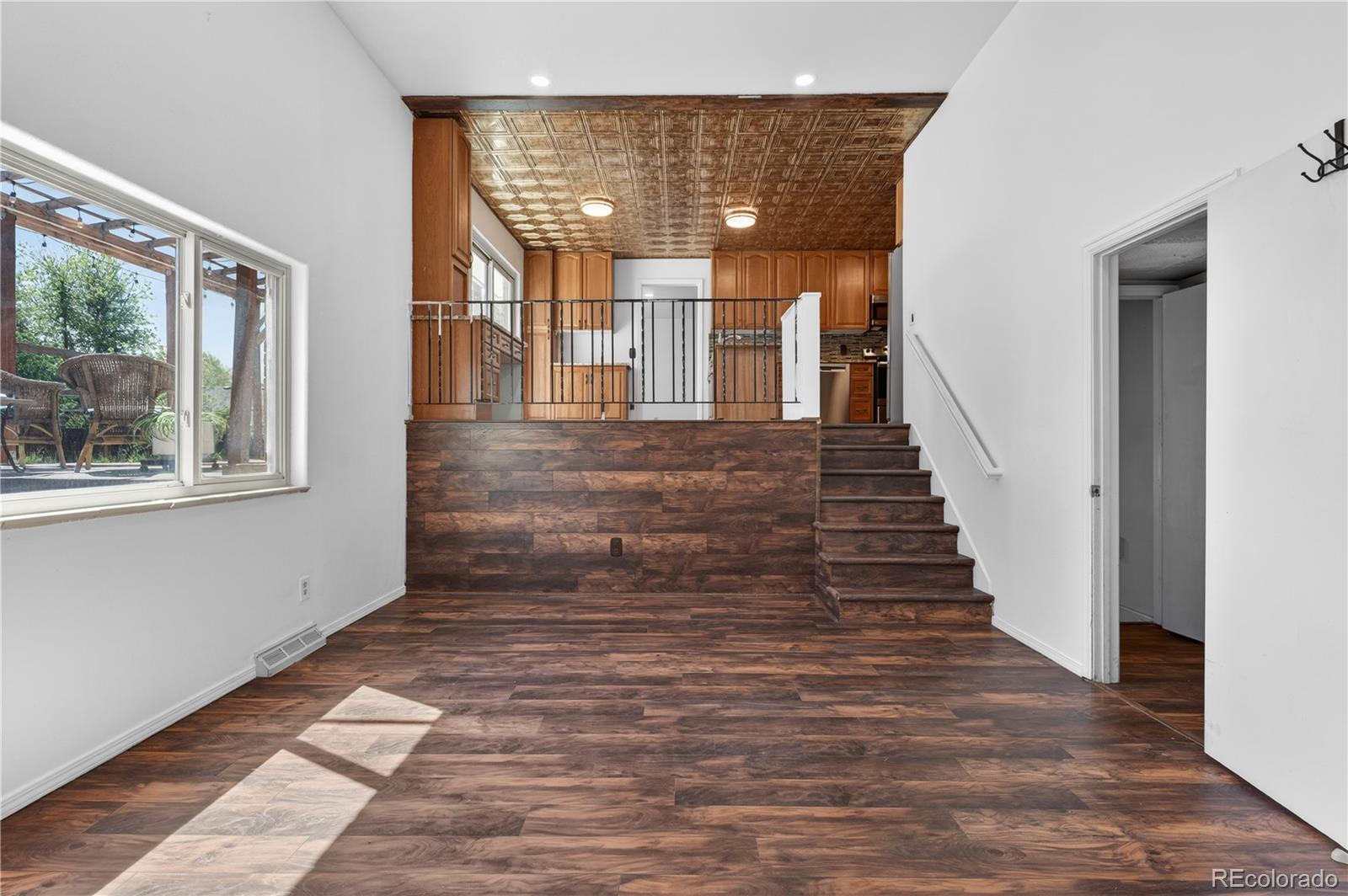 MLS Image #12 for 1550 s oakland street,aurora, Colorado