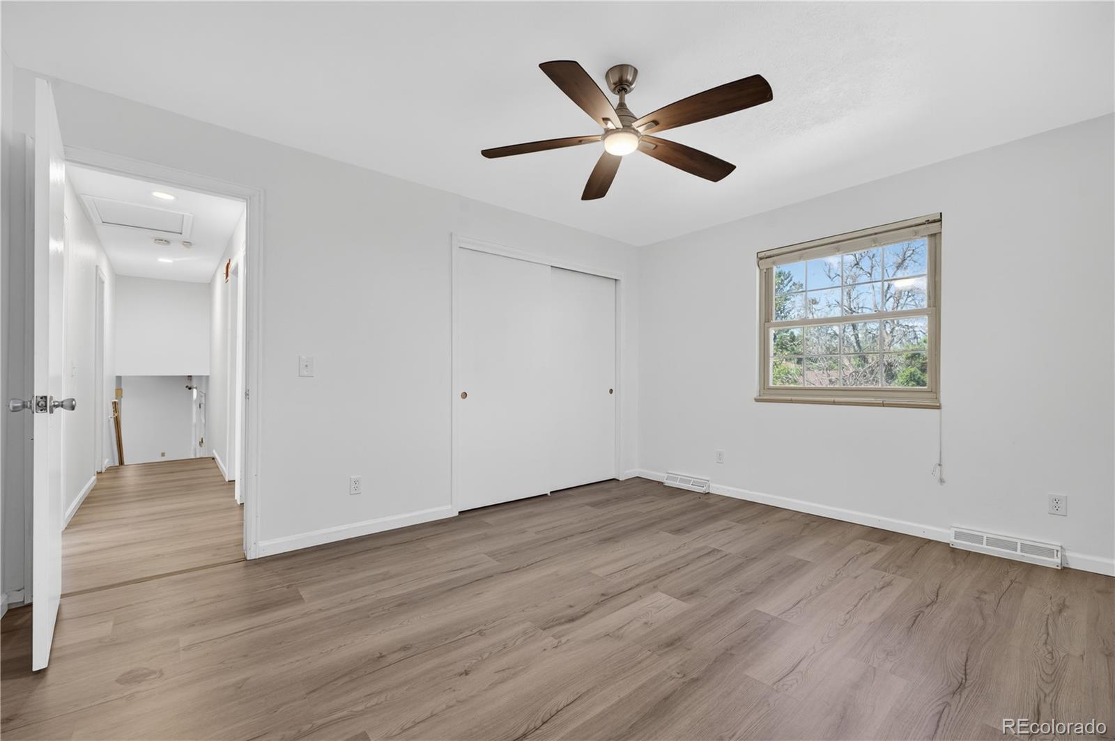MLS Image #21 for 1550 s oakland street,aurora, Colorado