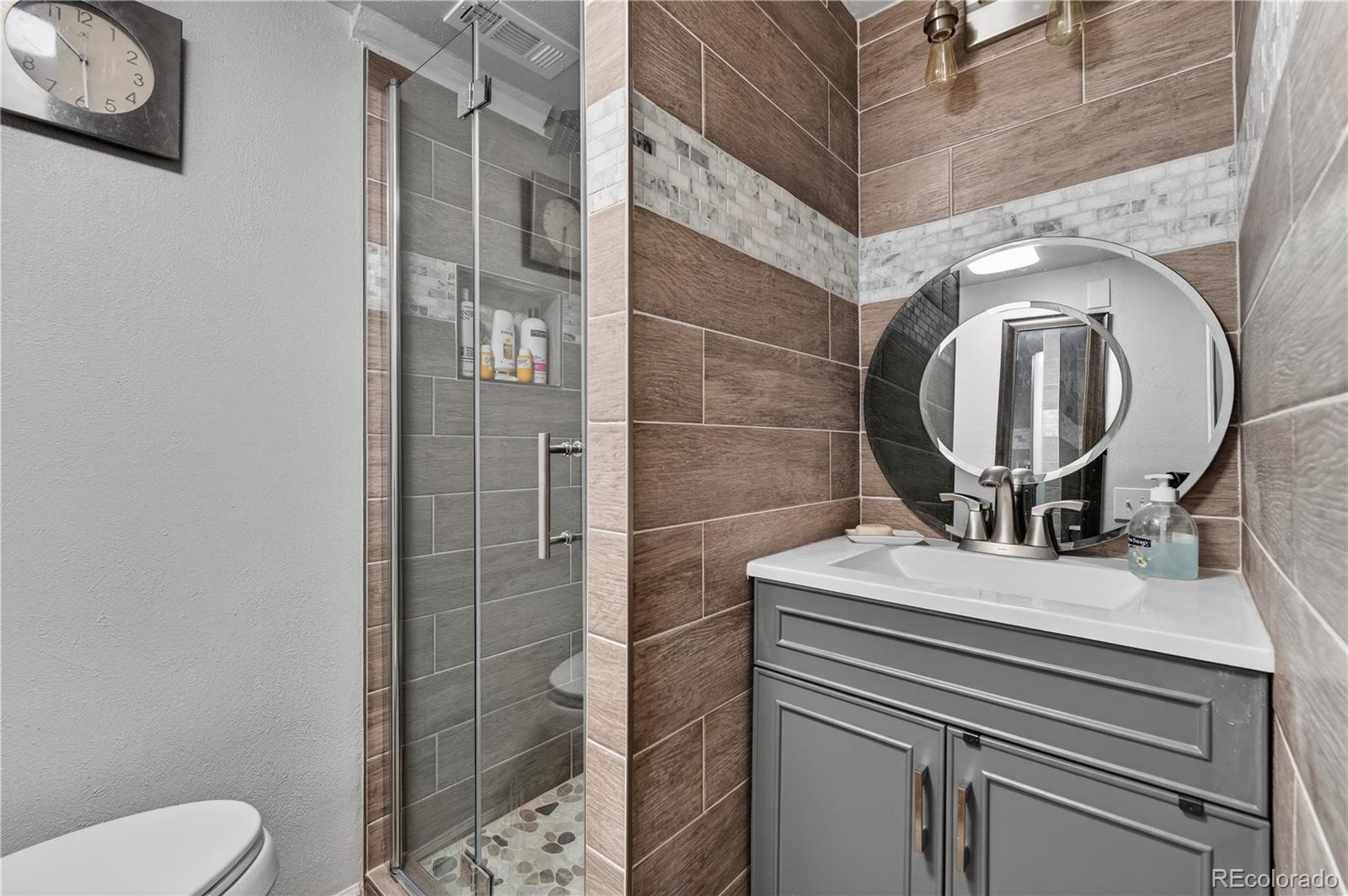 MLS Image #25 for 1550 s oakland street,aurora, Colorado