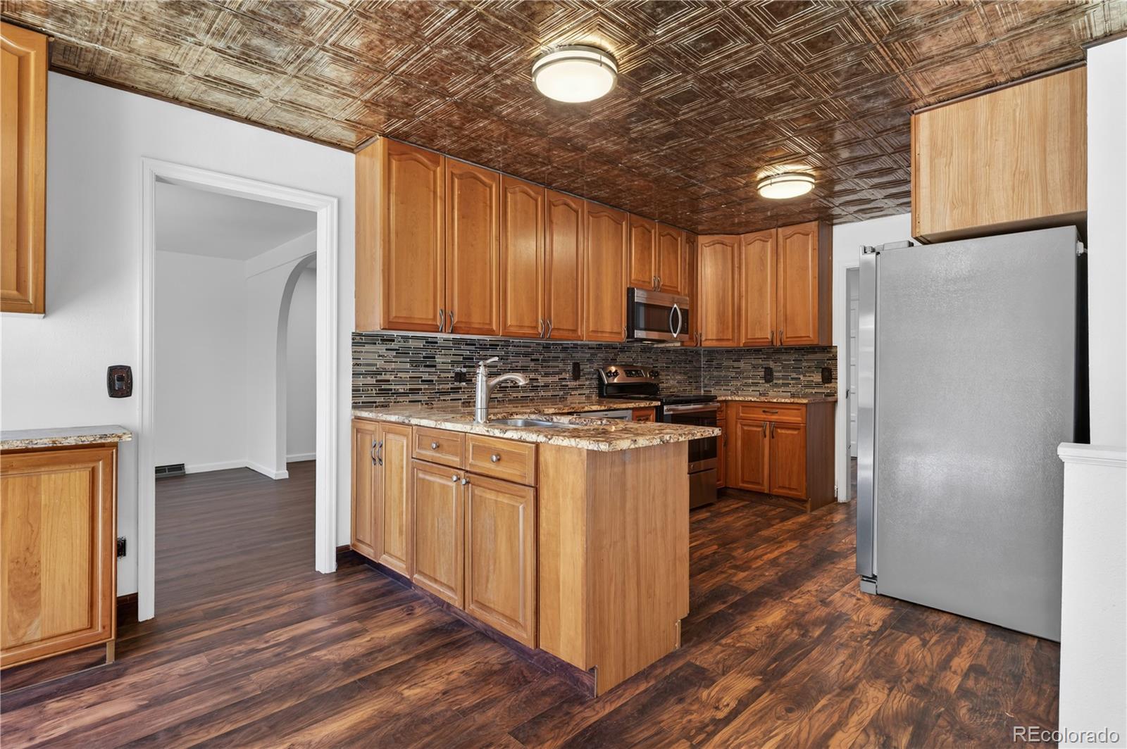 MLS Image #8 for 1550 s oakland street,aurora, Colorado