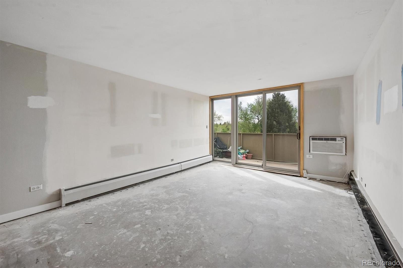 MLS Image #7 for 799  dahlia street 601,denver, Colorado