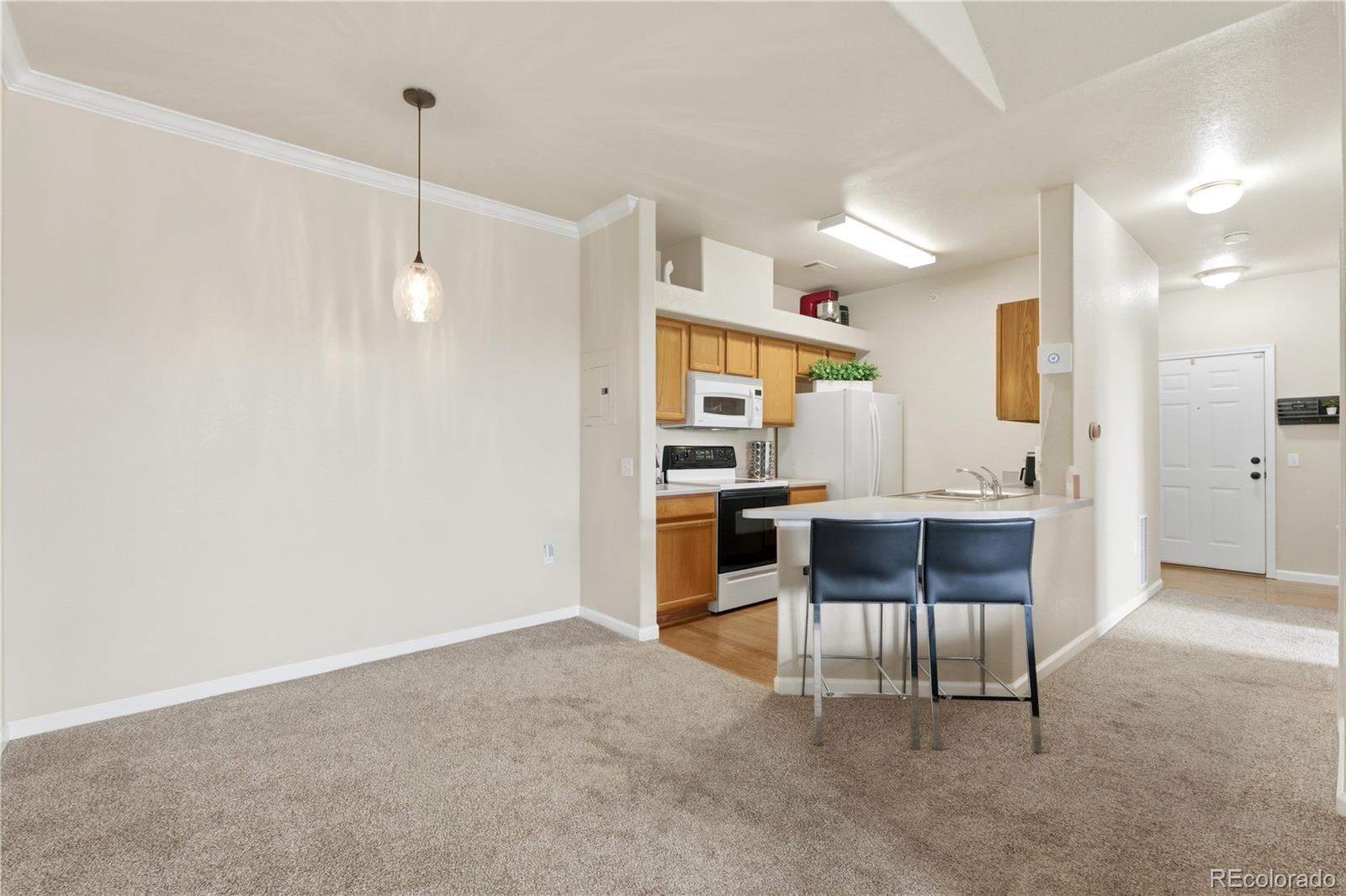 MLS Image #7 for 18939 e warren circle e302,aurora, Colorado