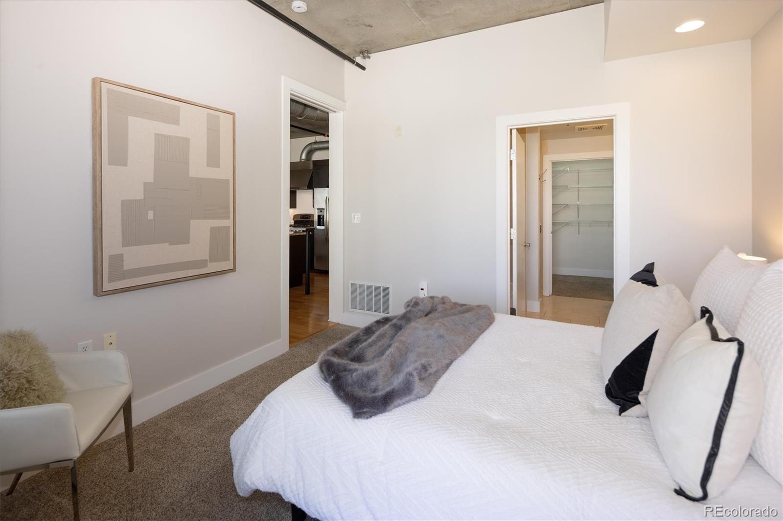 MLS Image #22 for 2210  blake street 209,denver, Colorado