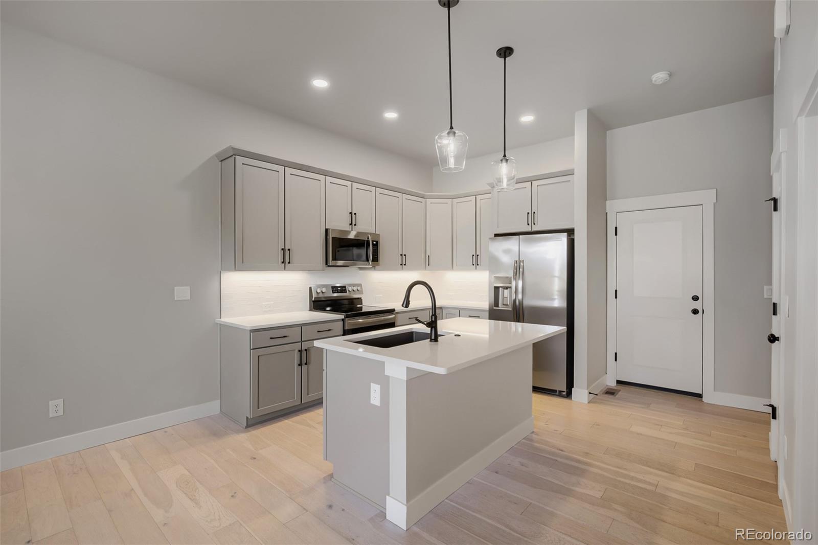 MLS Image #4 for 4171  greenhorn drive,loveland, Colorado