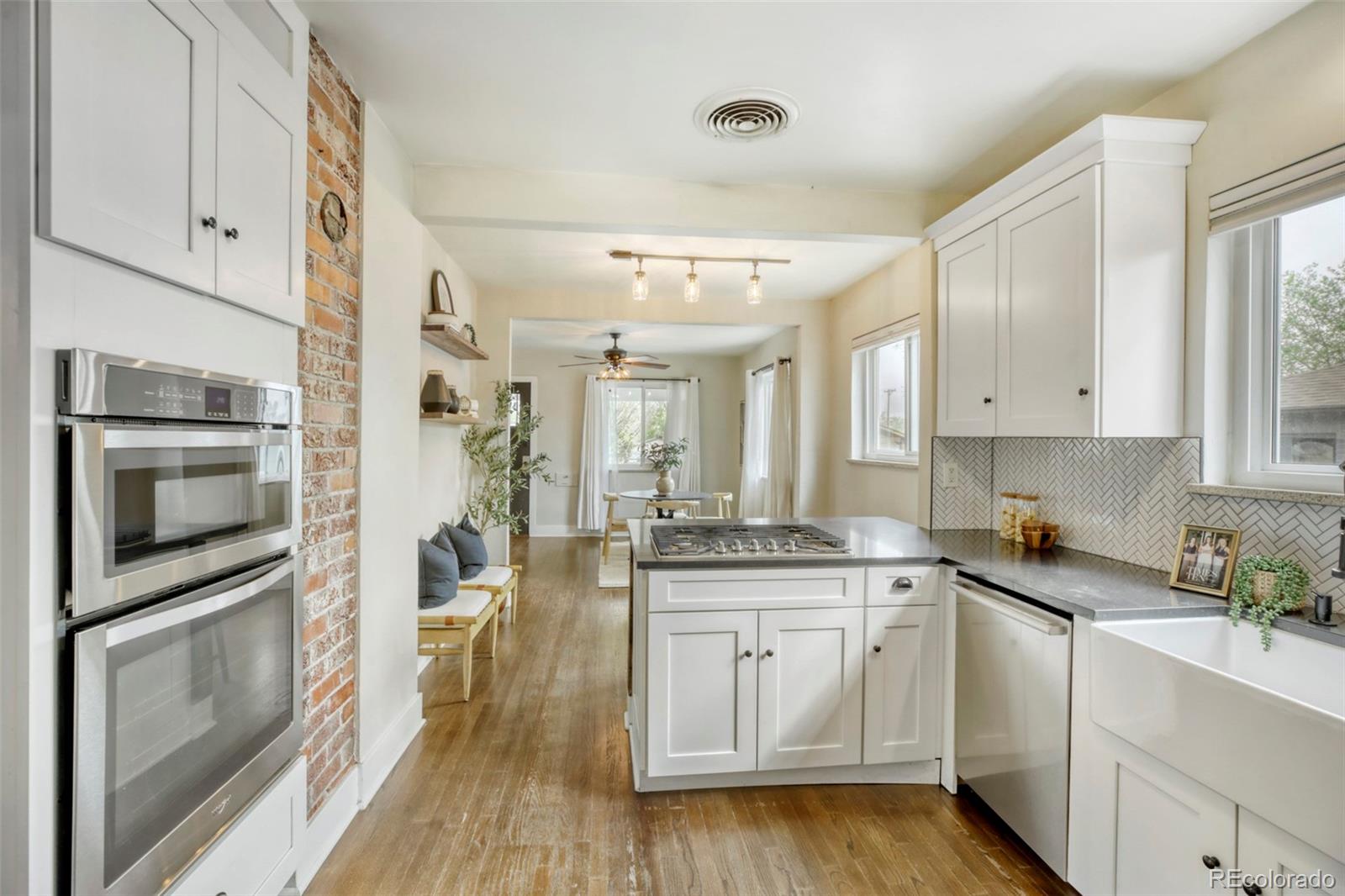MLS Image #11 for 2950 w 39th avenue,denver, Colorado