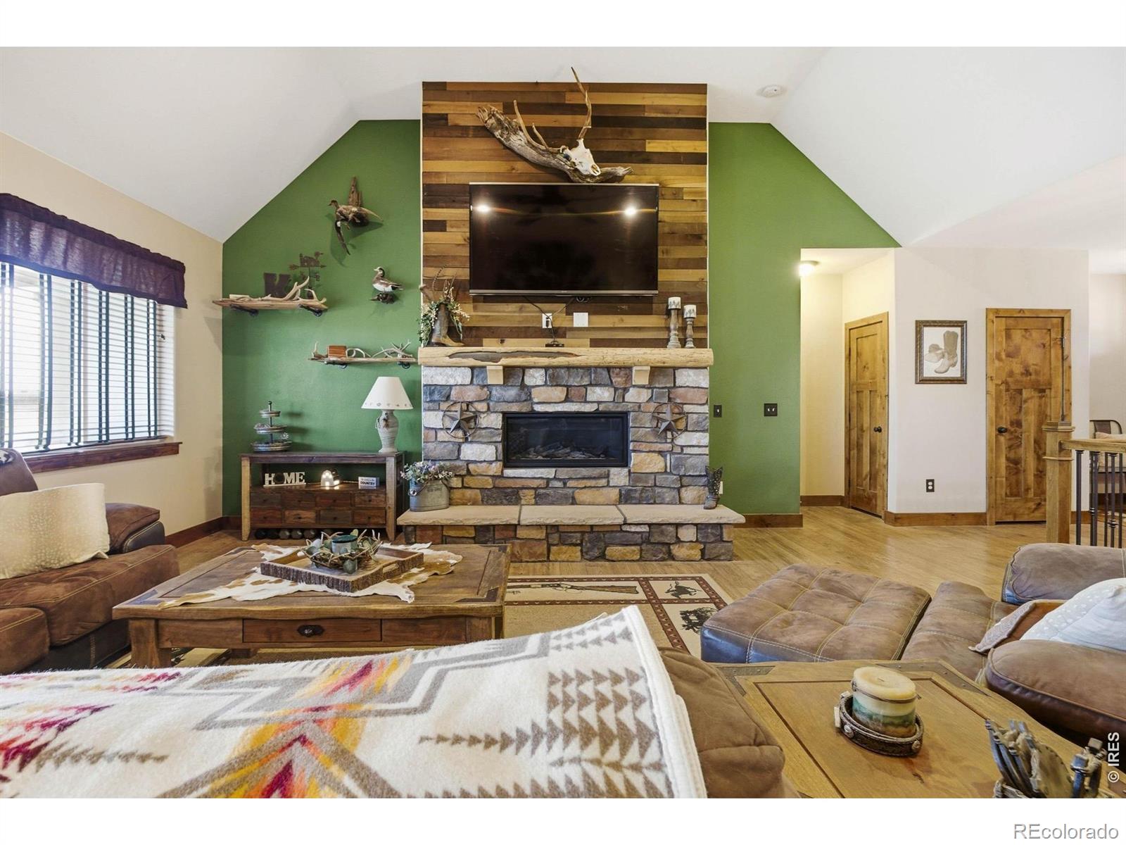 MLS Image #15 for 13856  county road 36 ,platteville, Colorado