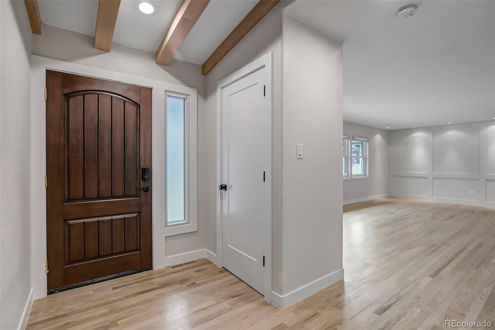 MLS Image #10 for 3608 s newport way,denver, Colorado