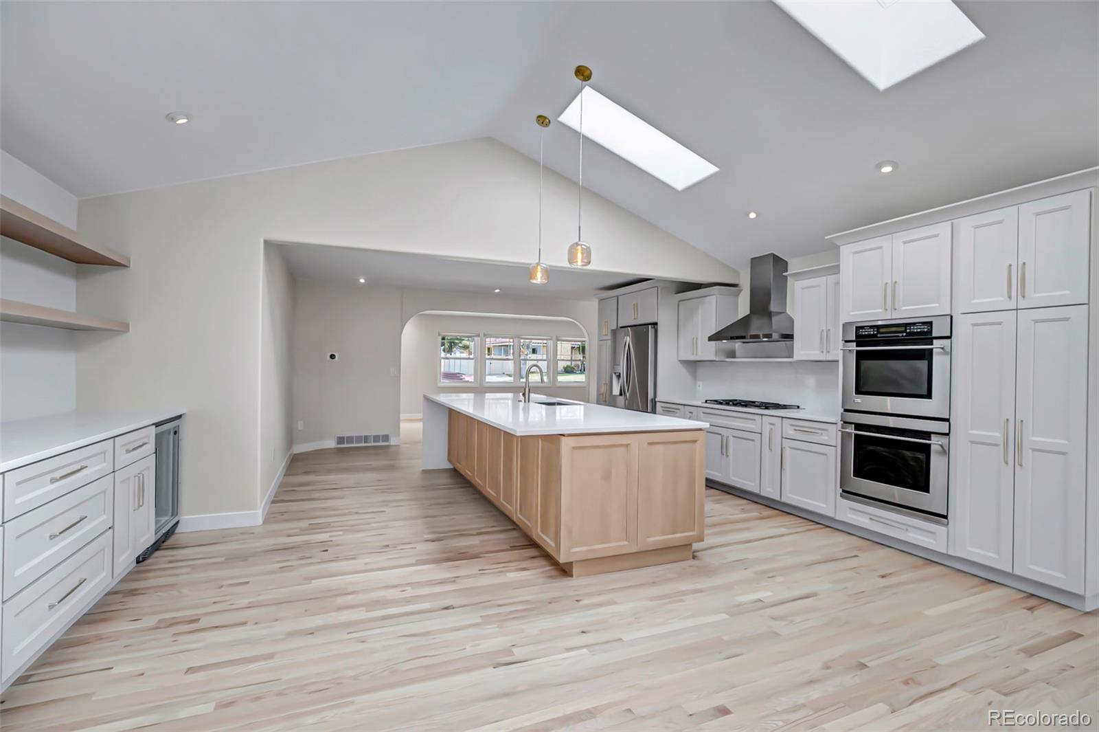 MLS Image #17 for 3608 s newport way,denver, Colorado