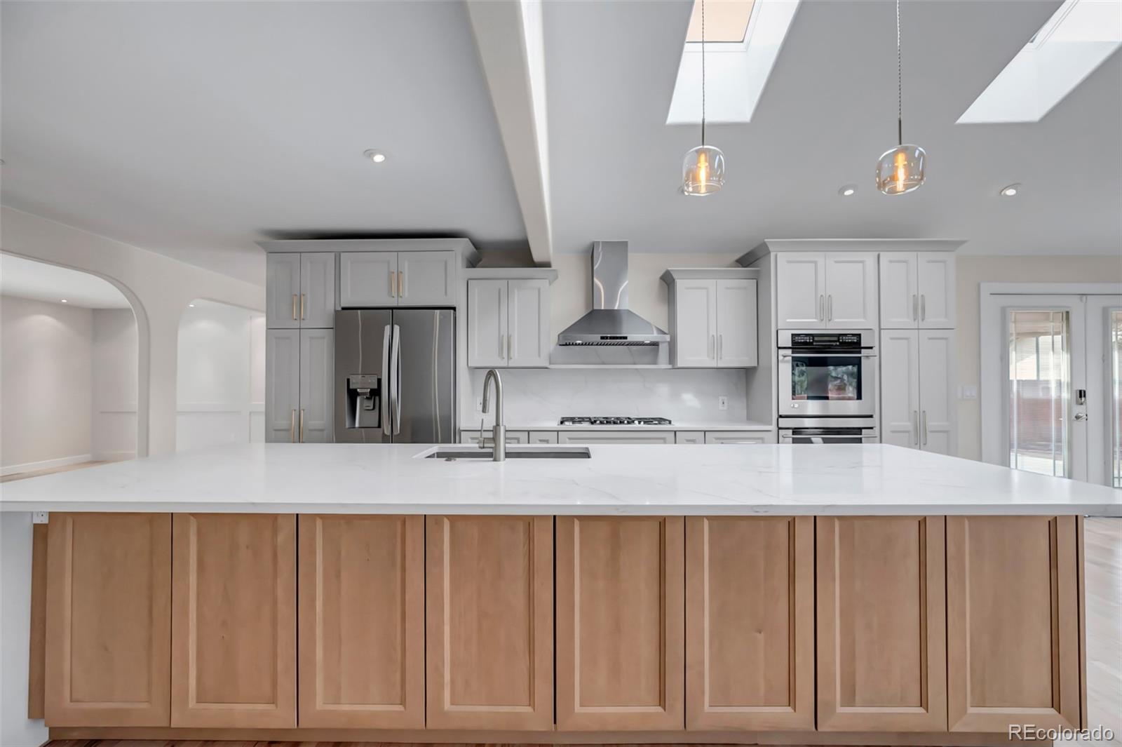 MLS Image #18 for 3608 s newport way,denver, Colorado