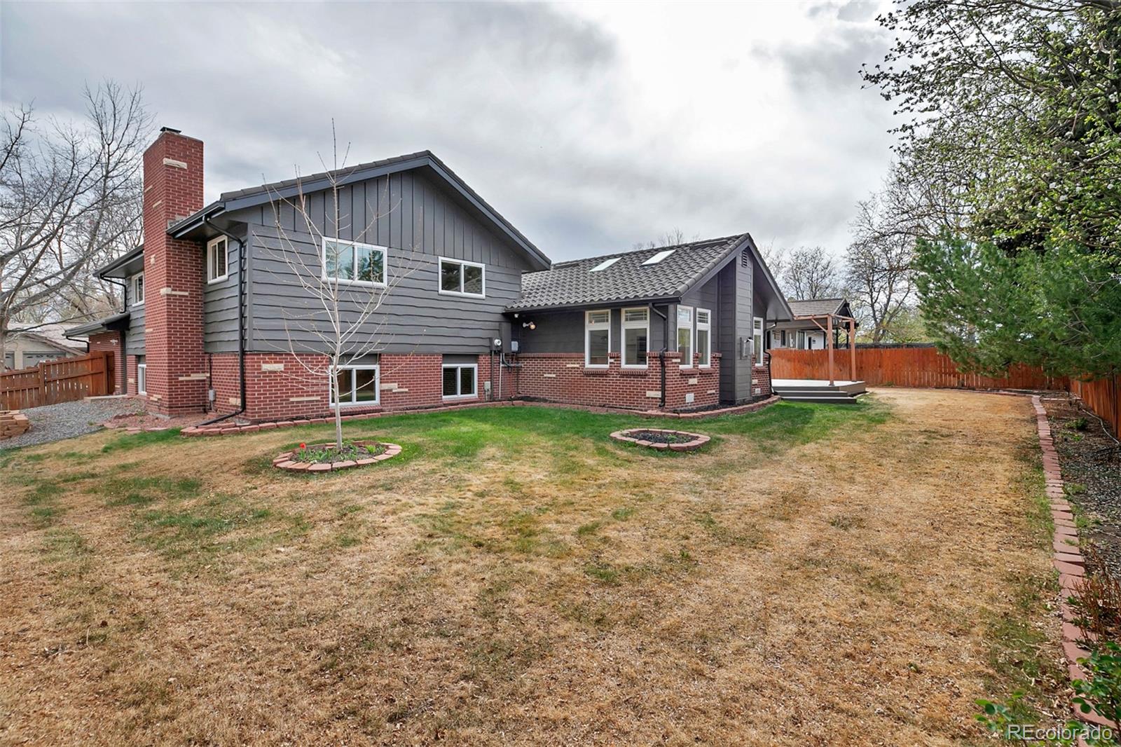 MLS Image #6 for 3608 s newport way,denver, Colorado