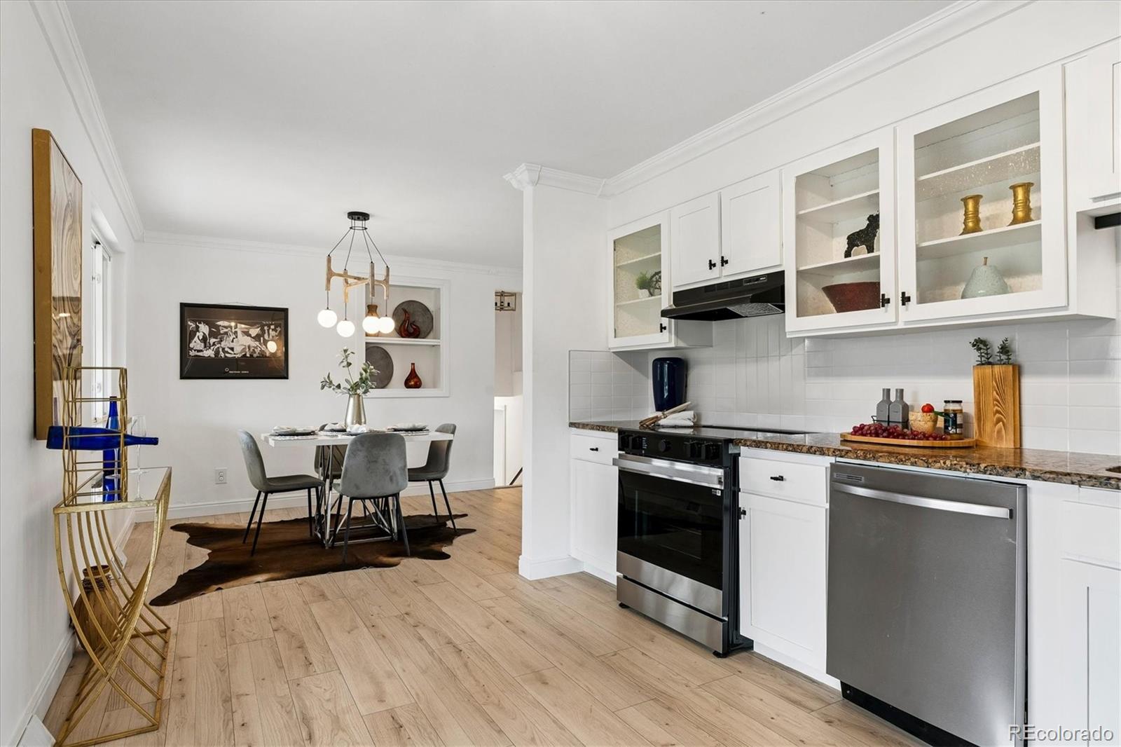MLS Image #3 for 2291 w briarwood avenue,littleton, Colorado