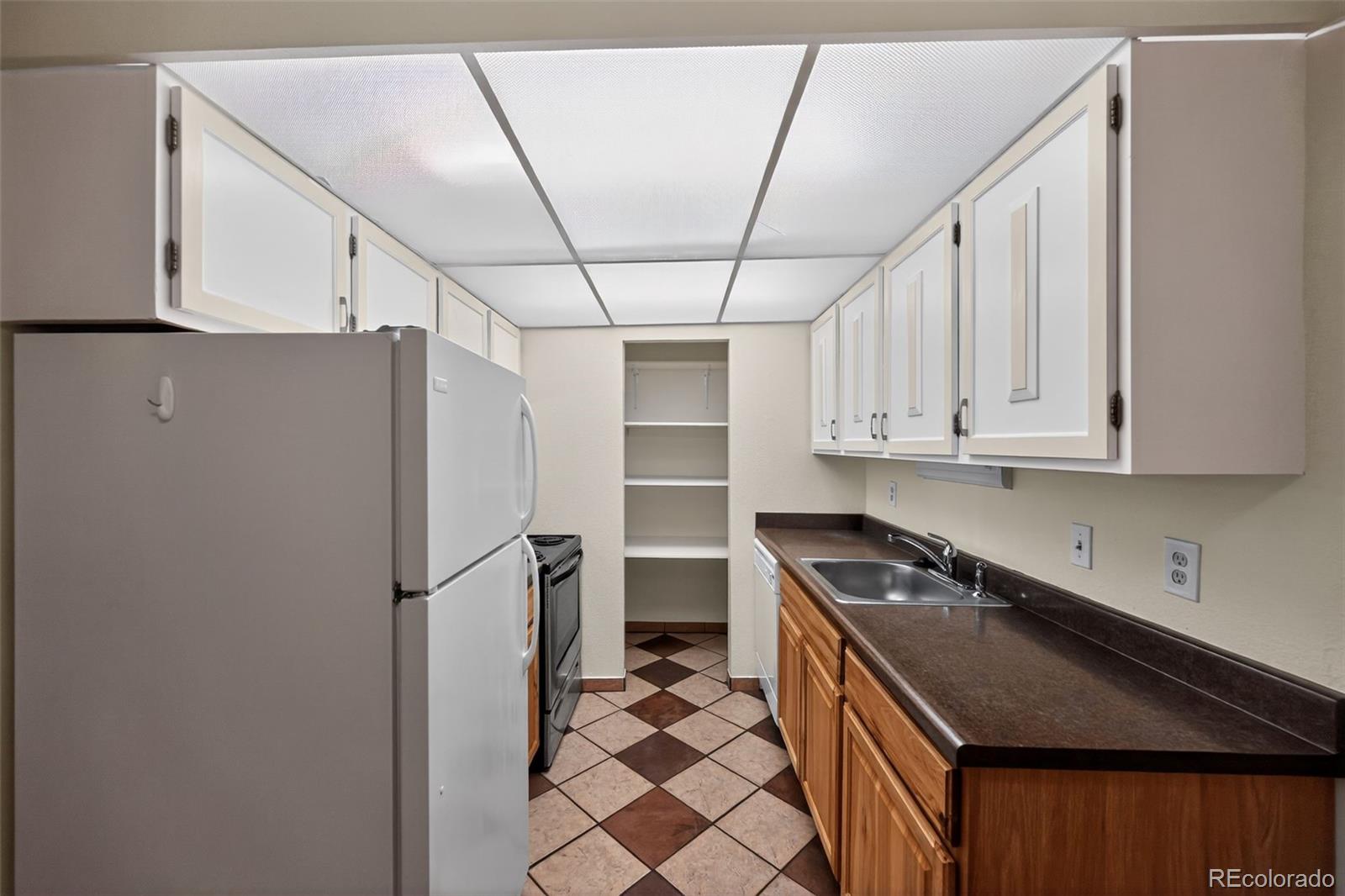 MLS Image #10 for 1350  golden circle 211,golden, Colorado