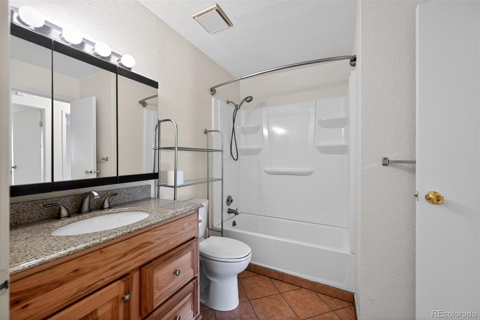 MLS Image #22 for 1350  golden circle 211,golden, Colorado