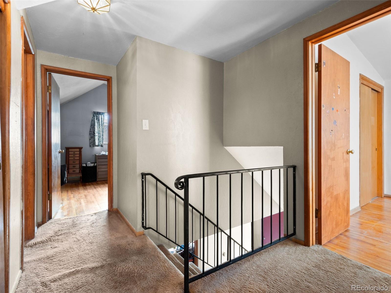 MLS Image #12 for 275 s ivy street,denver, Colorado