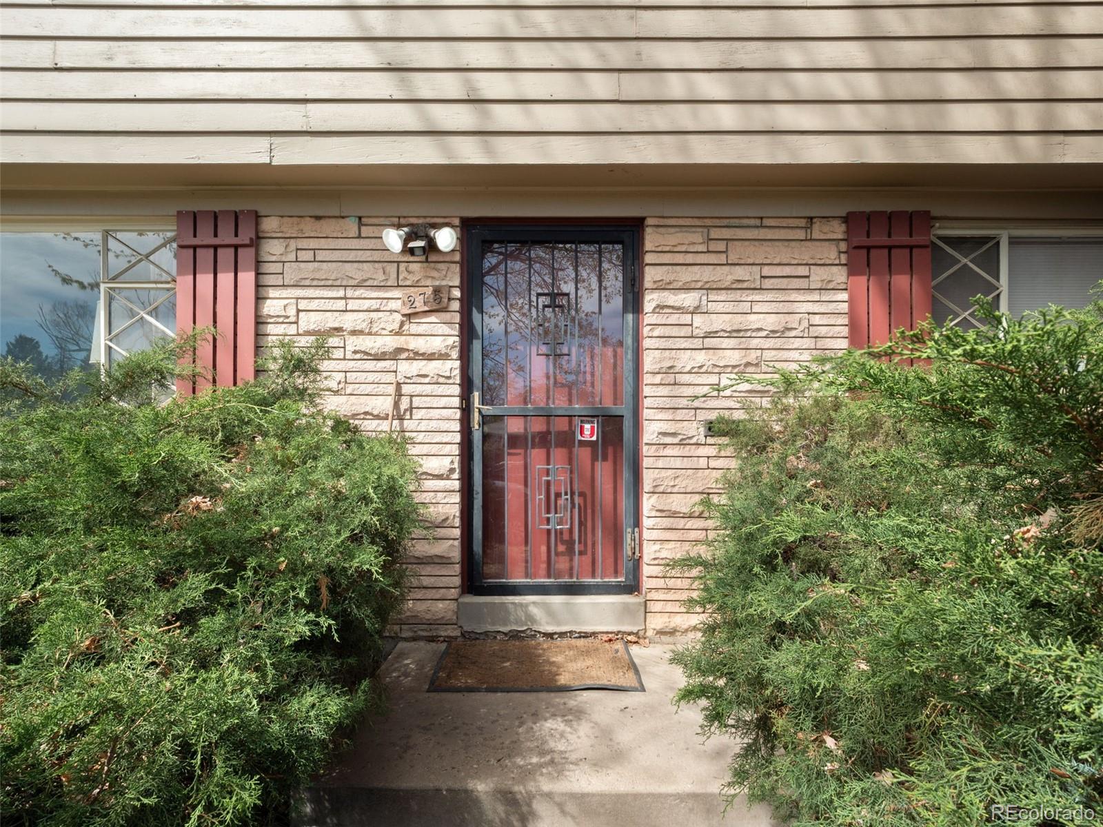 MLS Image #2 for 275 s ivy street,denver, Colorado