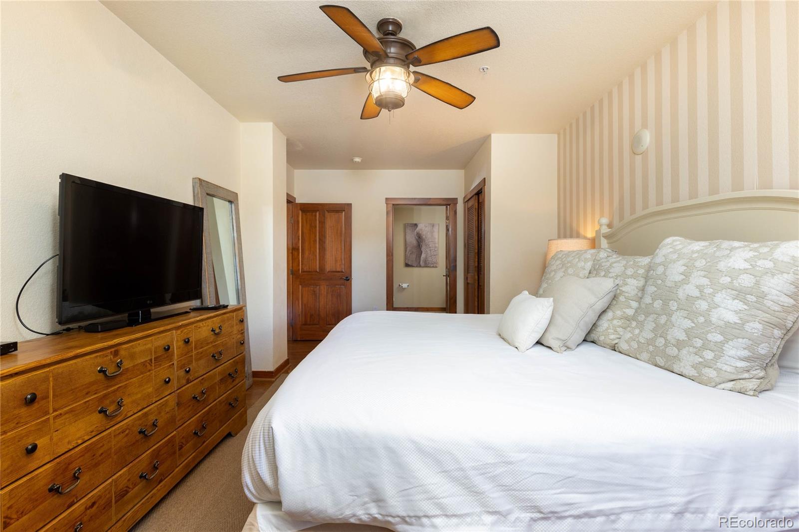 MLS Image #9 for 505 s main street 2206,breckenridge, Colorado