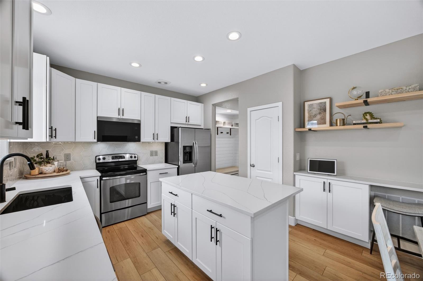 MLS Image #2 for 196 n millbrook street,aurora, Colorado