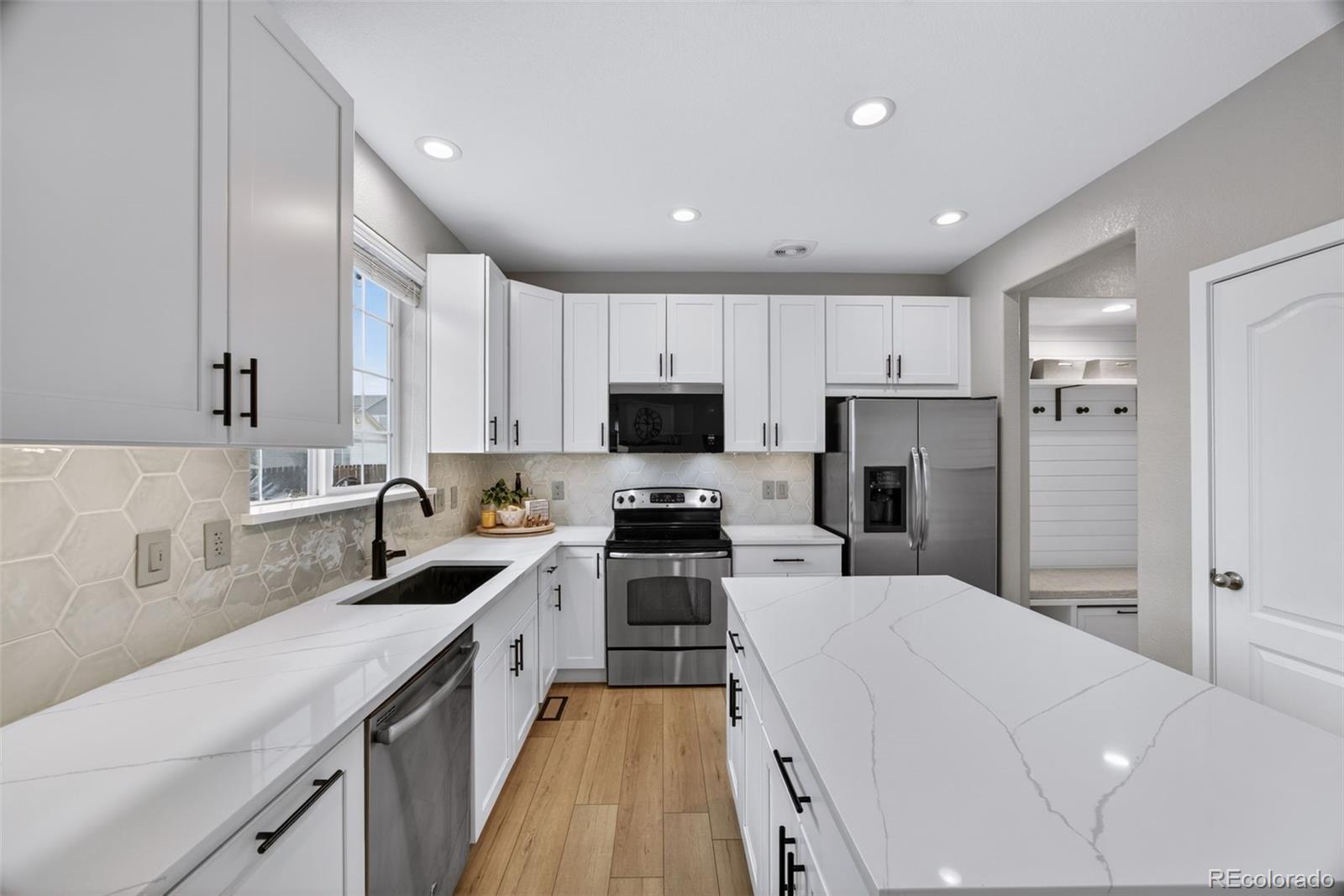 MLS Image #22 for 196 n millbrook street,aurora, Colorado