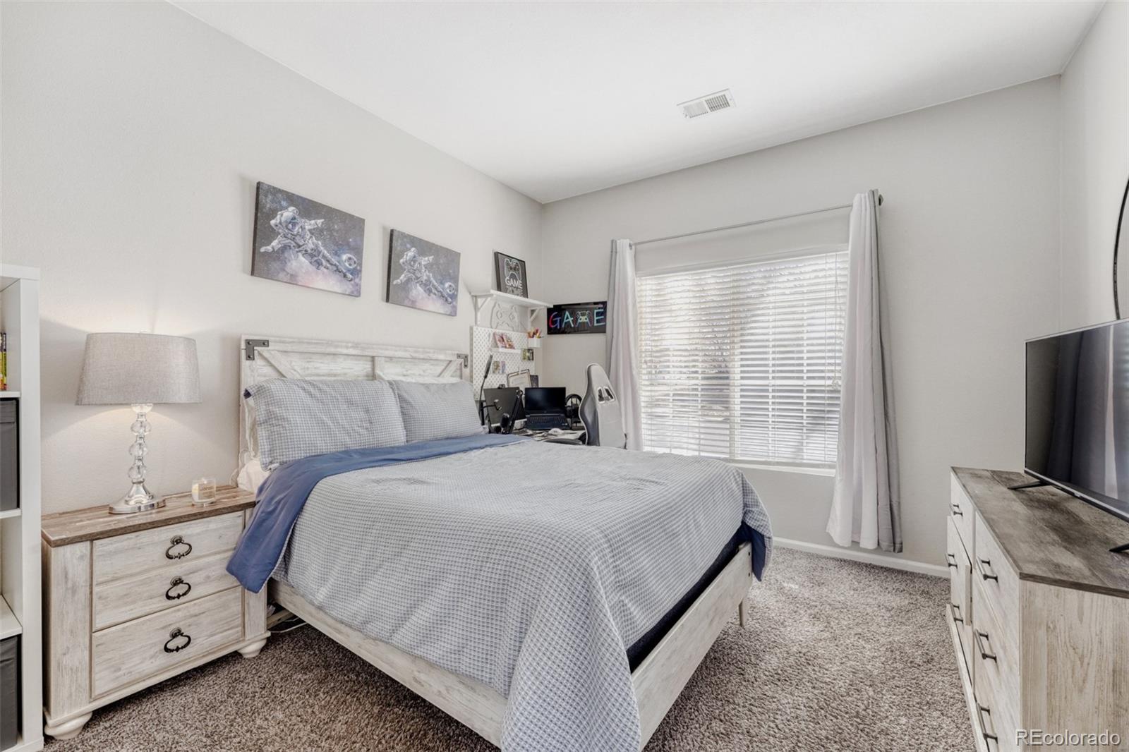 MLS Image #11 for 3570 s jebel circle,aurora, Colorado