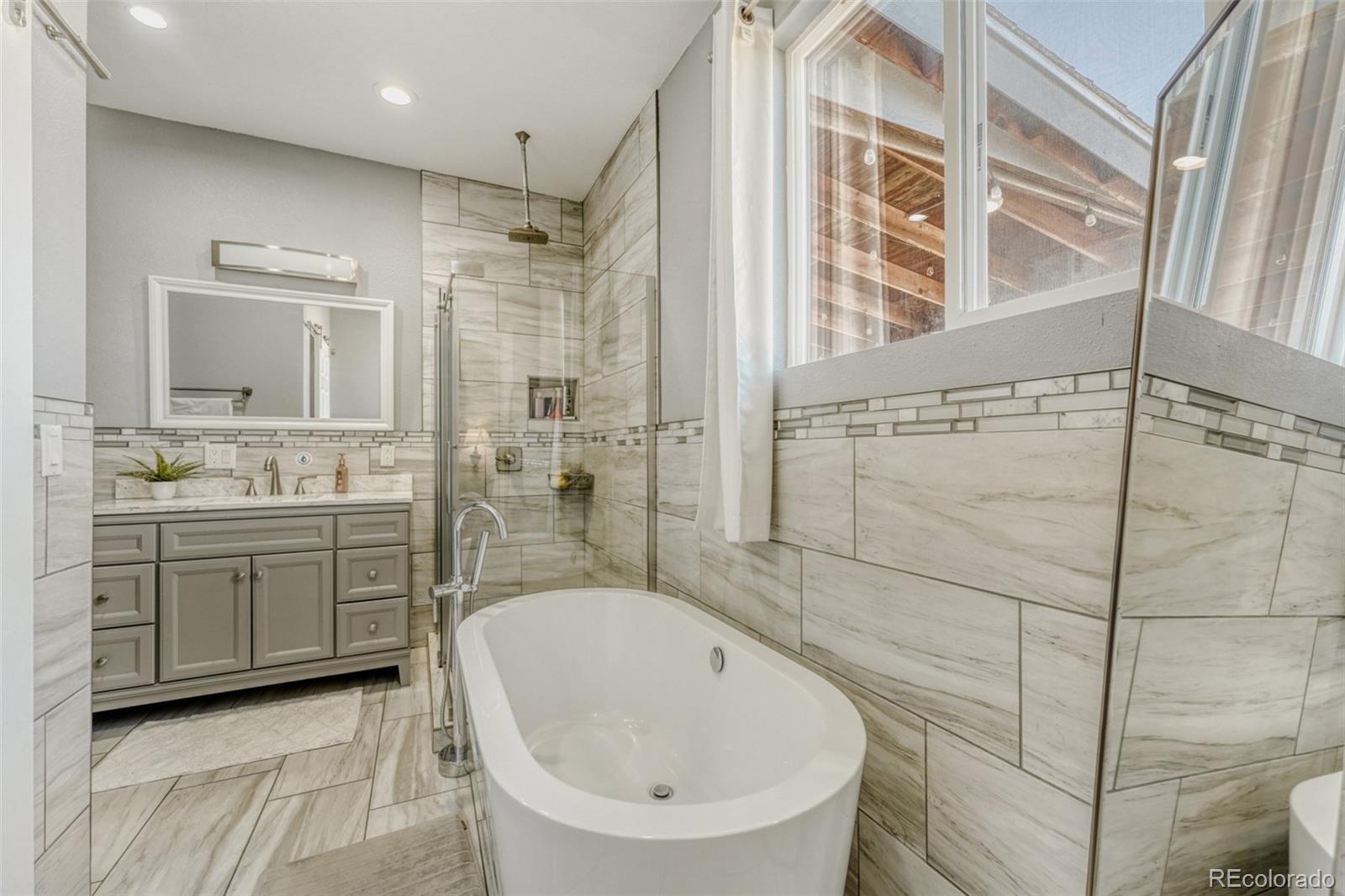 MLS Image #18 for 3570 s jebel circle,aurora, Colorado