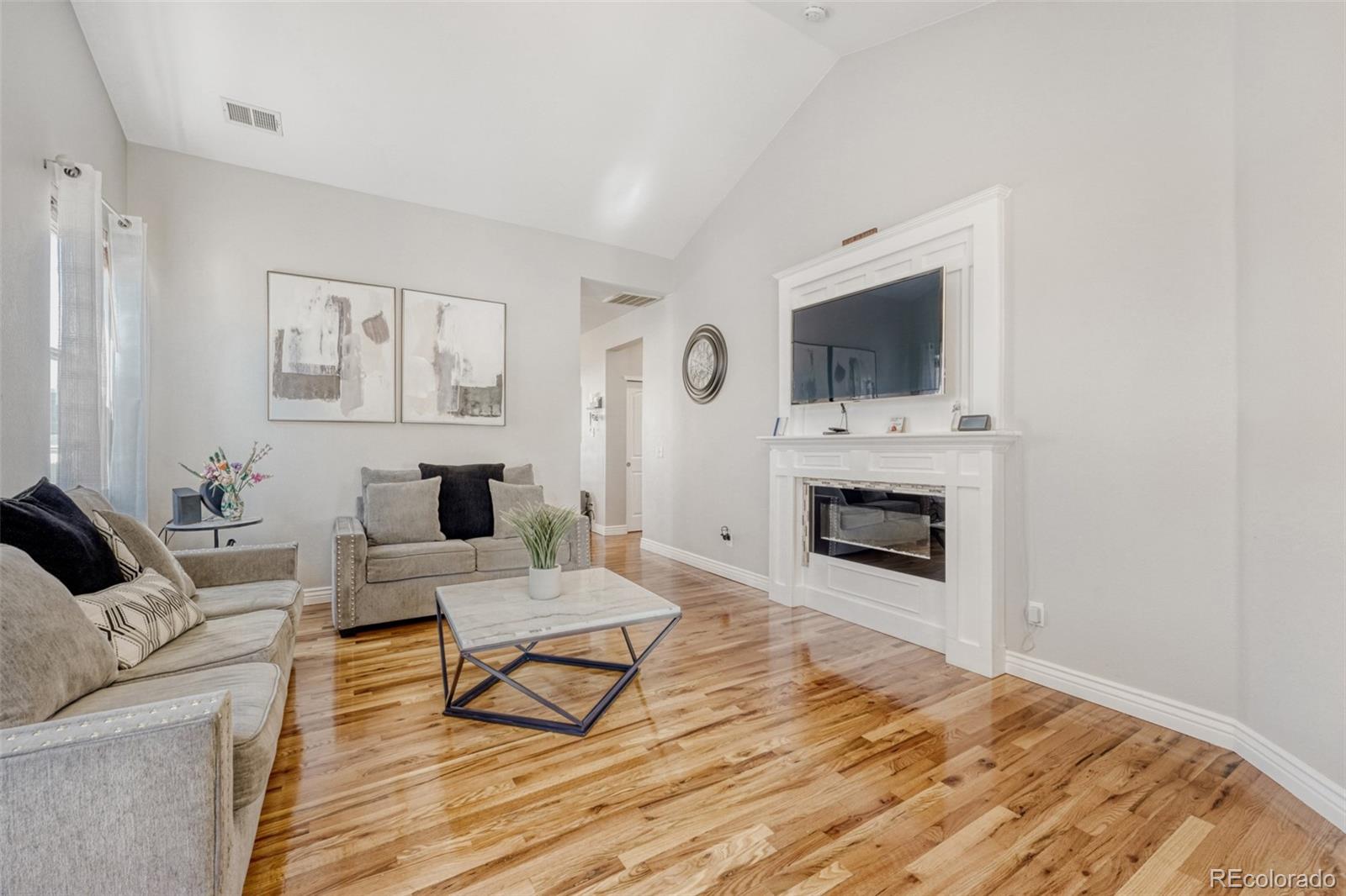 MLS Image #3 for 3570 s jebel circle,aurora, Colorado