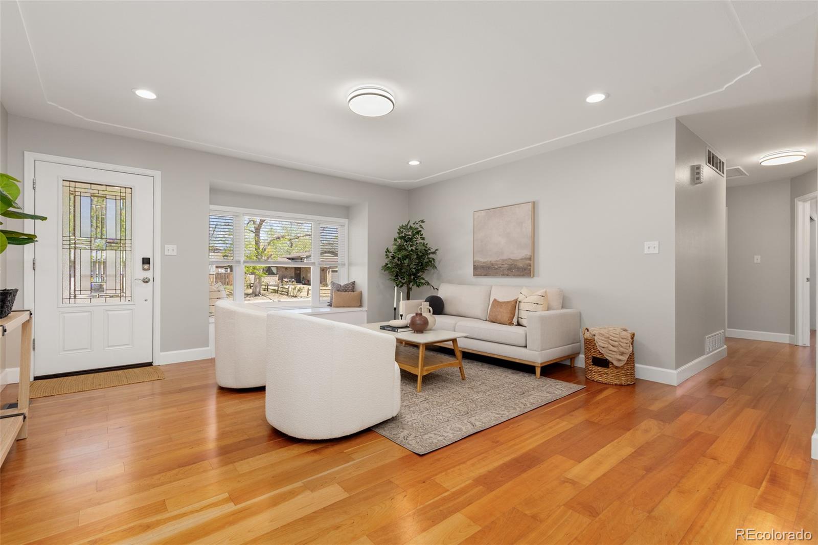 MLS Image #3 for 984 e 7th avenue,broomfield, Colorado