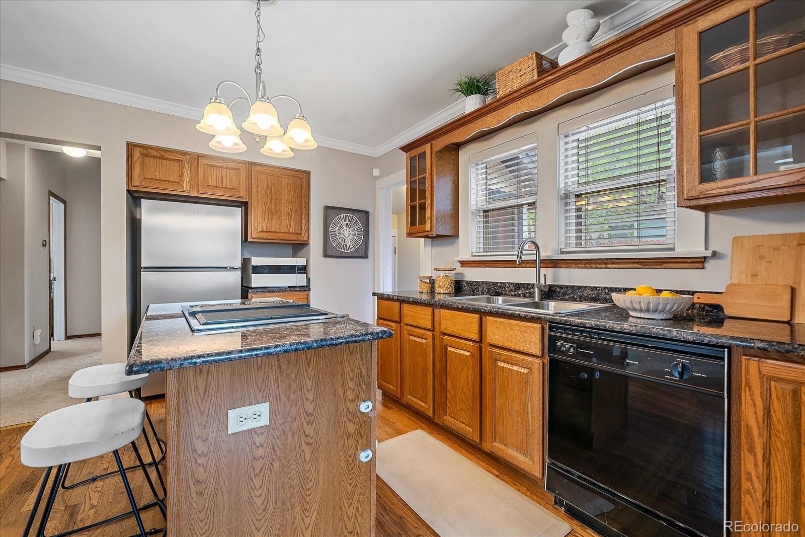 MLS Image #6 for 2076 s ogden street,denver, Colorado