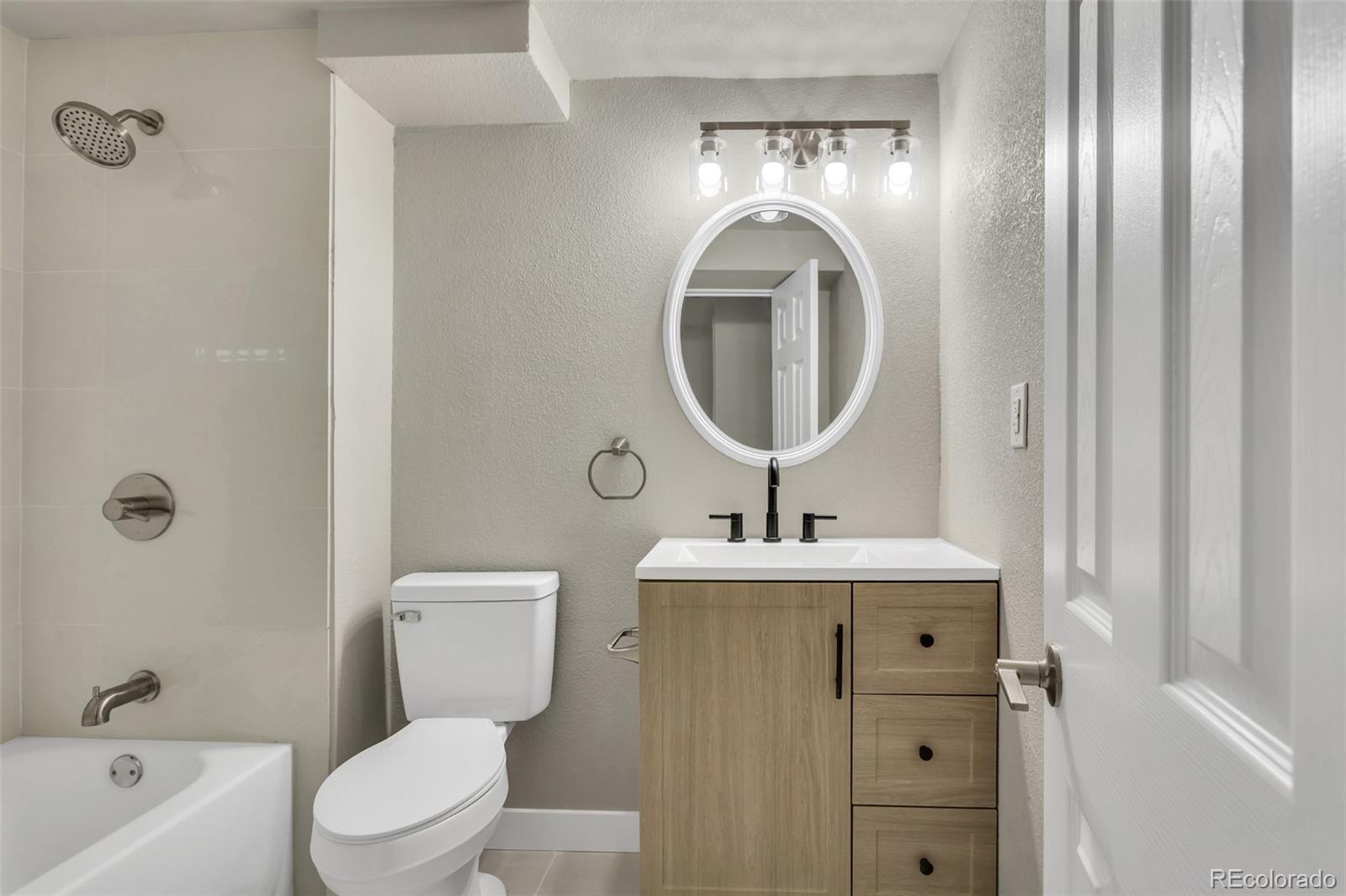 MLS Image #20 for 2787 s helena way,aurora, Colorado