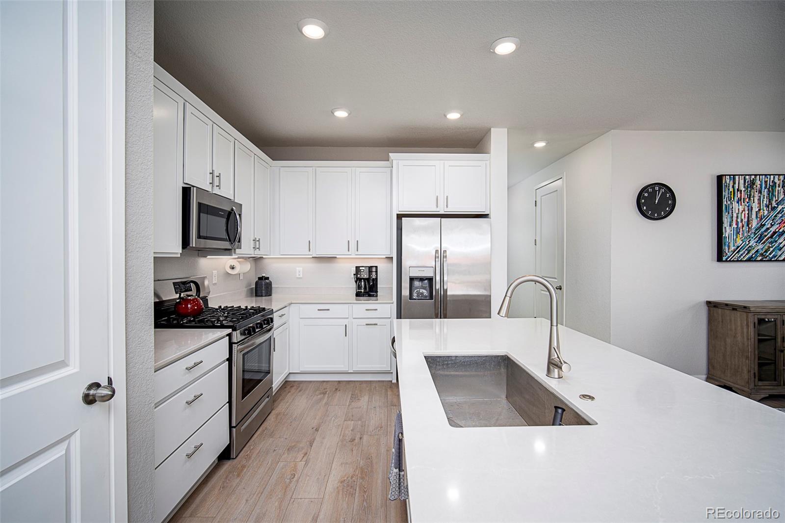 MLS Image #18 for 15888  xanthia way,thornton, Colorado