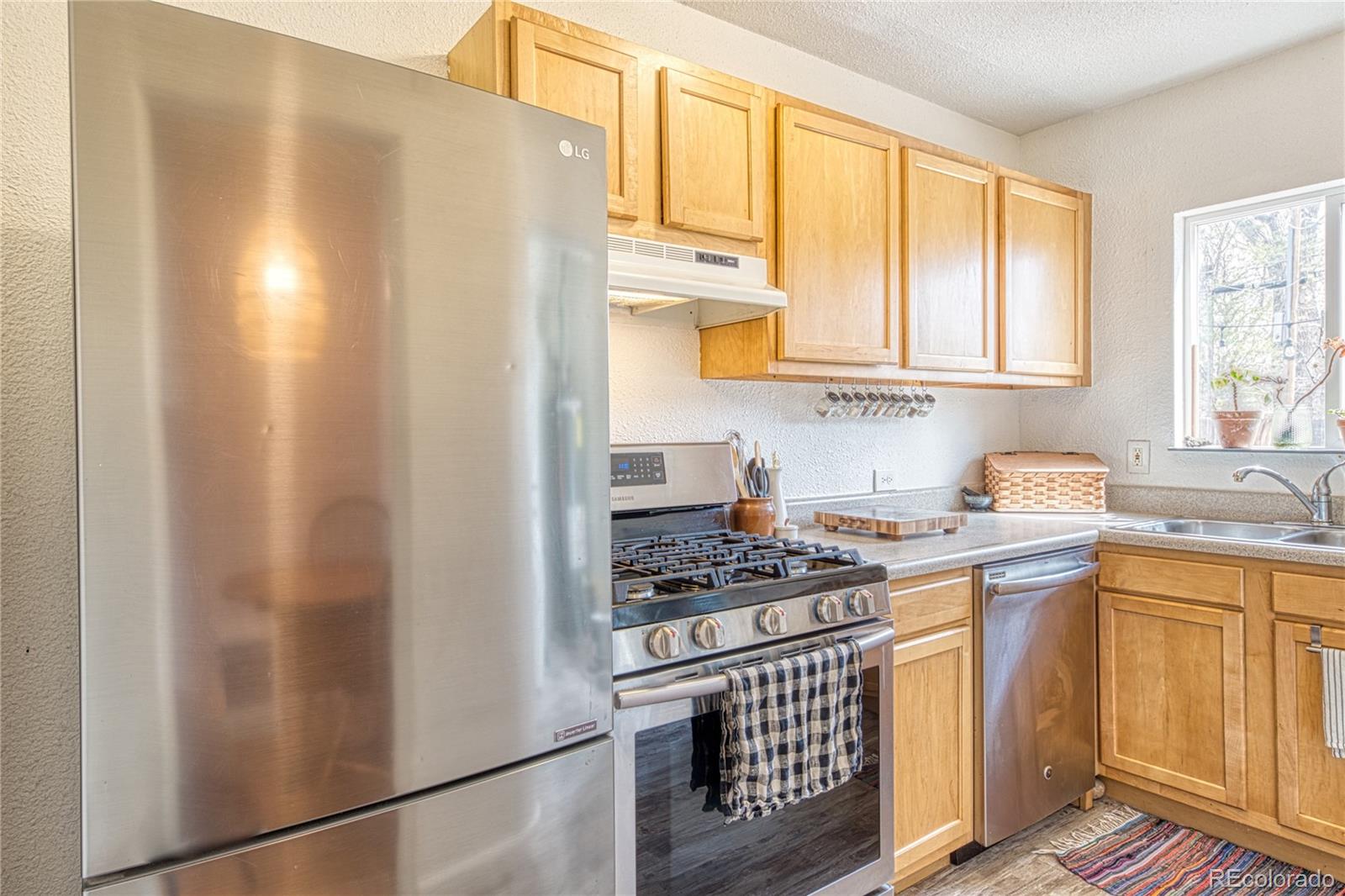 MLS Image #7 for 1330  willow street,denver, Colorado