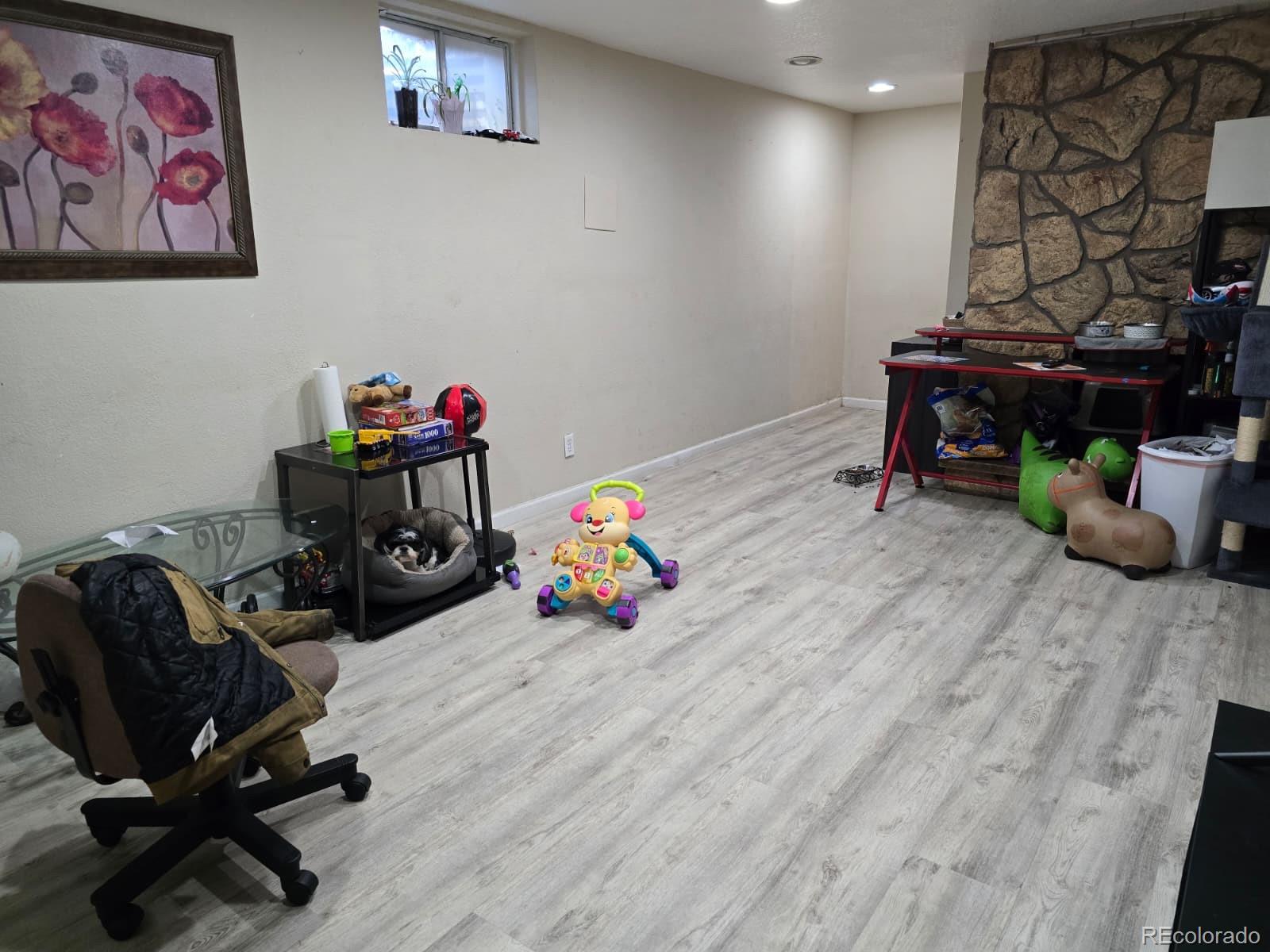 MLS Image #10 for 926  potomac court,aurora, Colorado