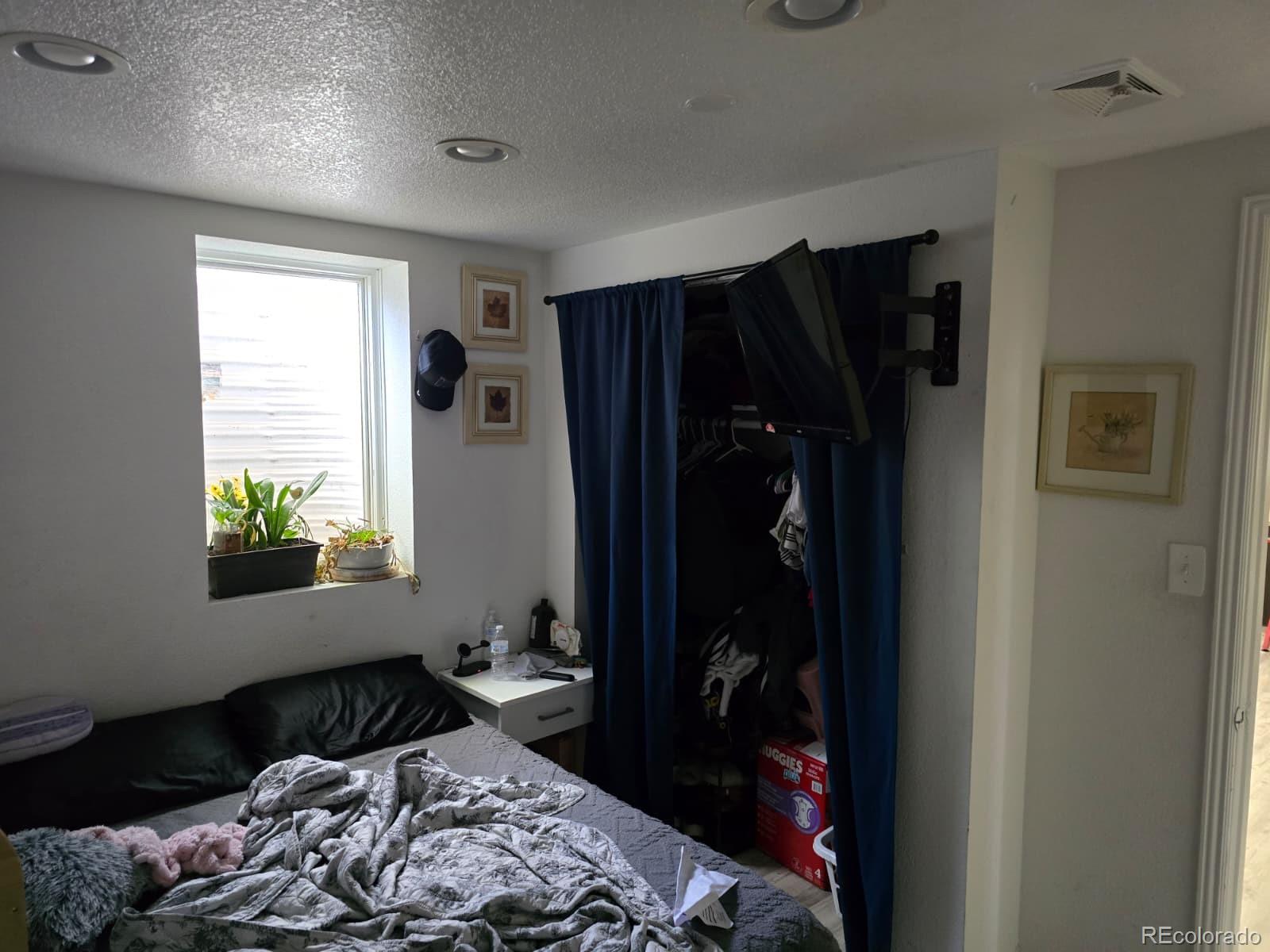 MLS Image #16 for 926  potomac court,aurora, Colorado