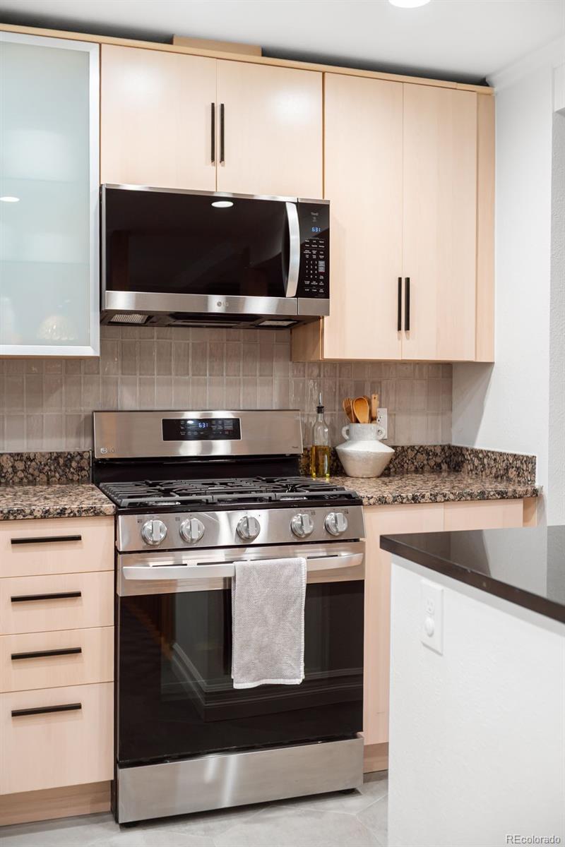 MLS Image #15 for 1465 s ivy way,denver, Colorado