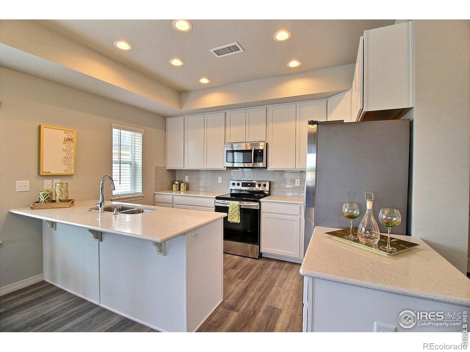 MLS Image #5 for 1694  grand avenue,windsor, Colorado