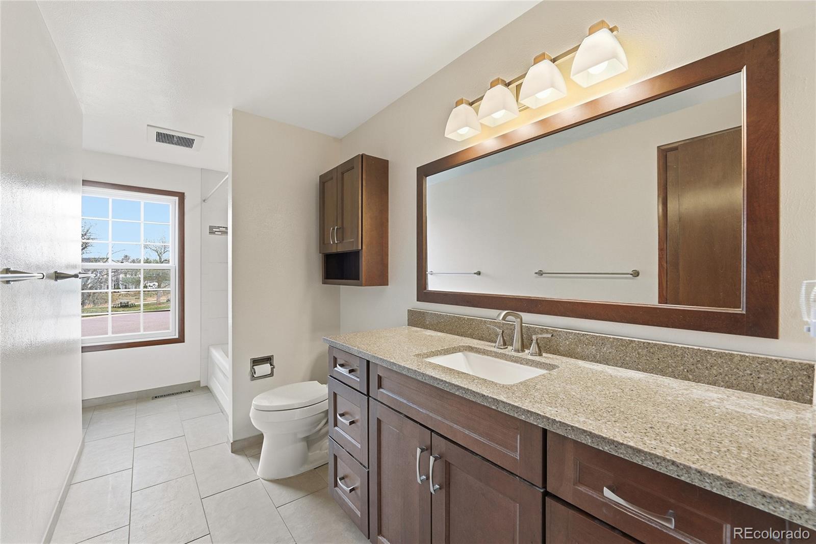MLS Image #14 for 6831 s zephyr court,littleton, Colorado