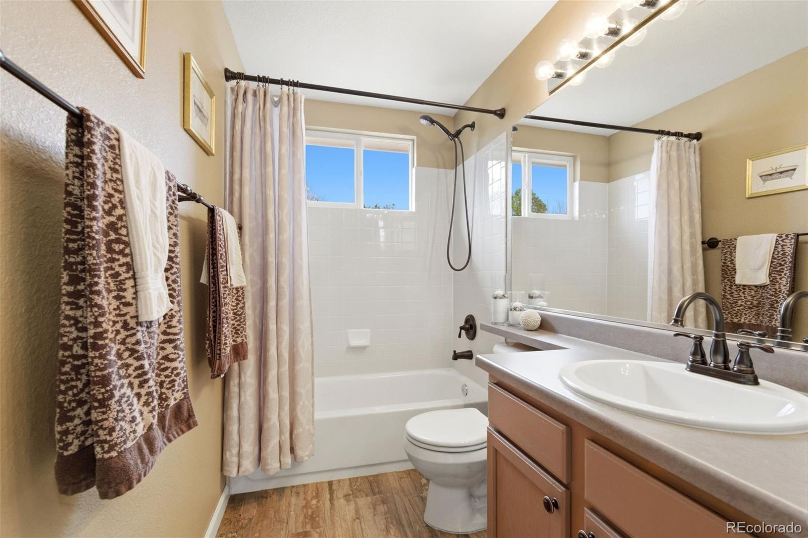 MLS Image #31 for 10671 w 54th avenue,arvada, Colorado
