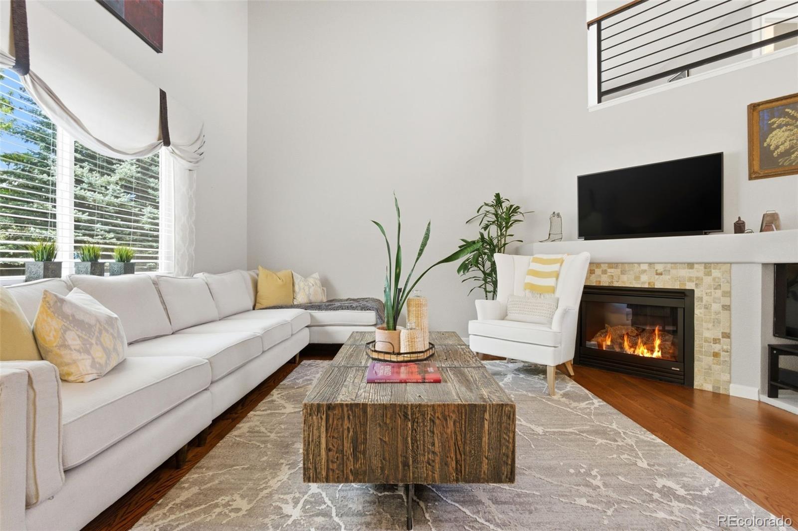 MLS Image #4 for 10671 w 54th avenue,arvada, Colorado