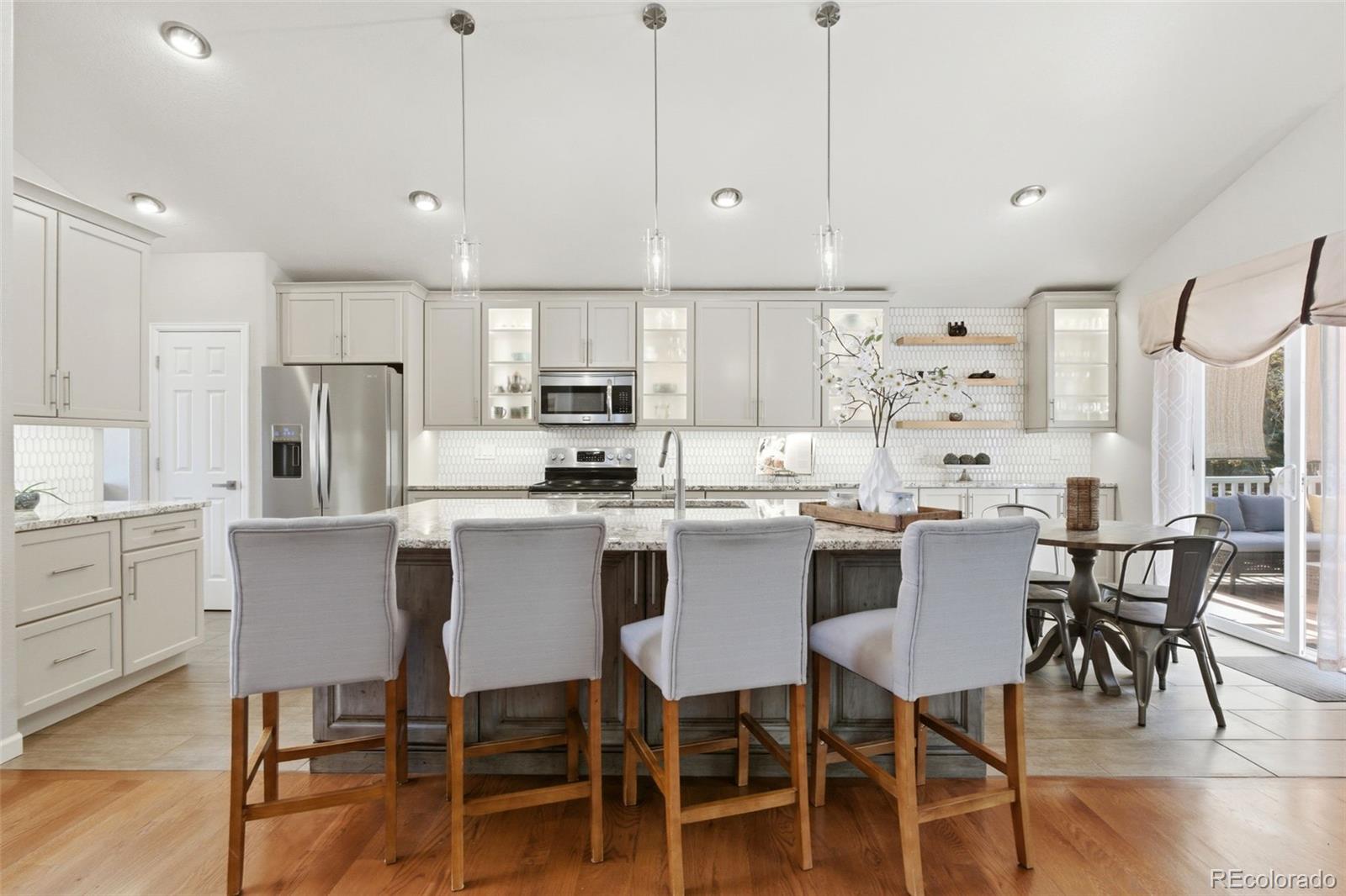 MLS Image #8 for 10671 w 54th avenue,arvada, Colorado