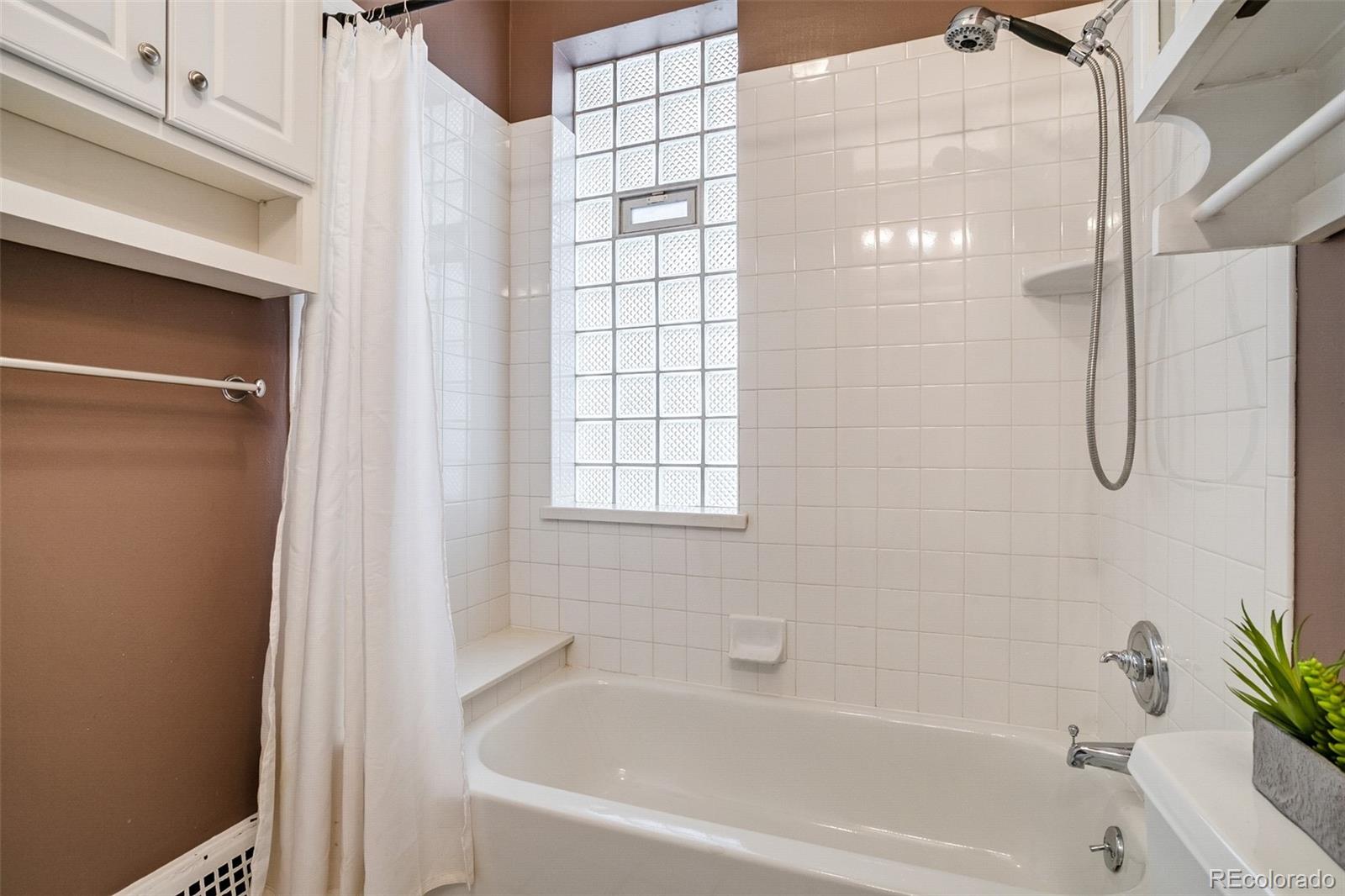 MLS Image #11 for 762 s washington street,denver, Colorado