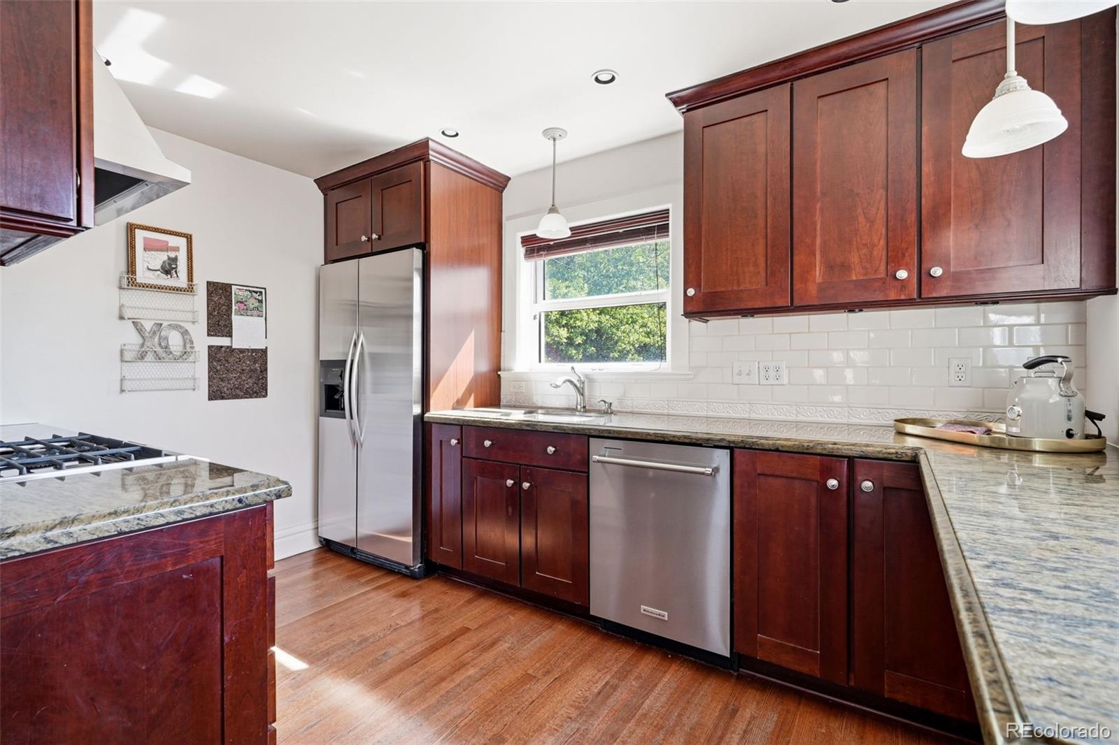MLS Image #12 for 664 n corona street,denver, Colorado