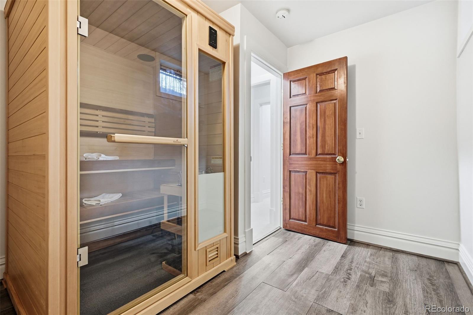 MLS Image #32 for 664 n corona street,denver, Colorado