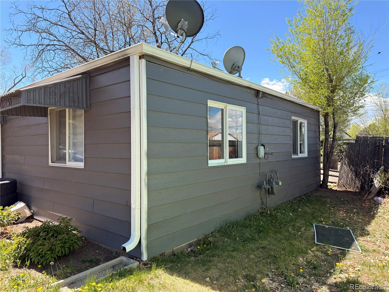 MLS Image #3 for 815  zion street,aurora, Colorado