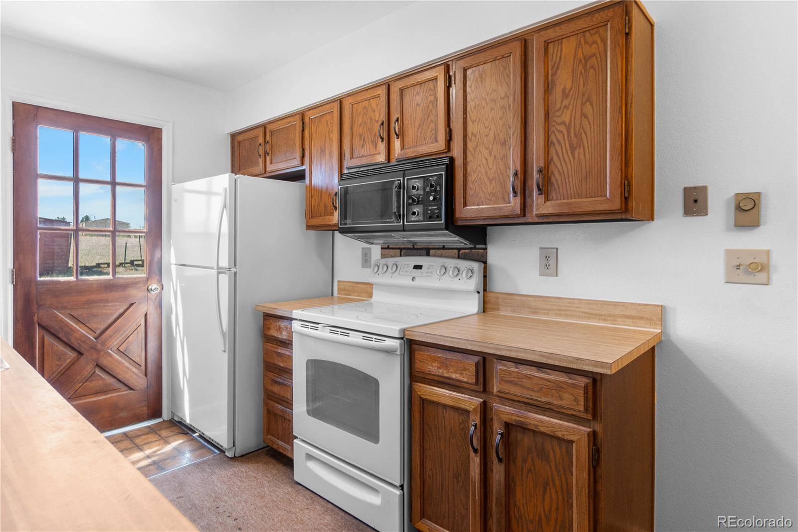 MLS Image #11 for 45990  summit road,parker, Colorado