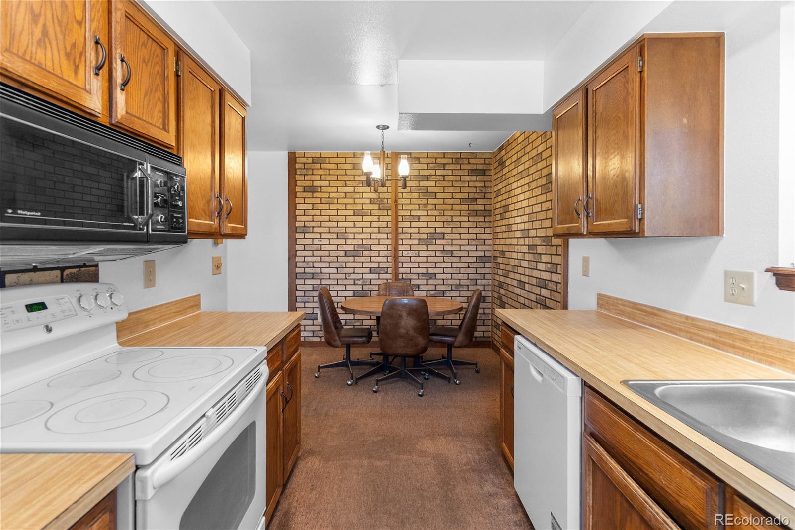 MLS Image #13 for 45990  summit road,parker, Colorado