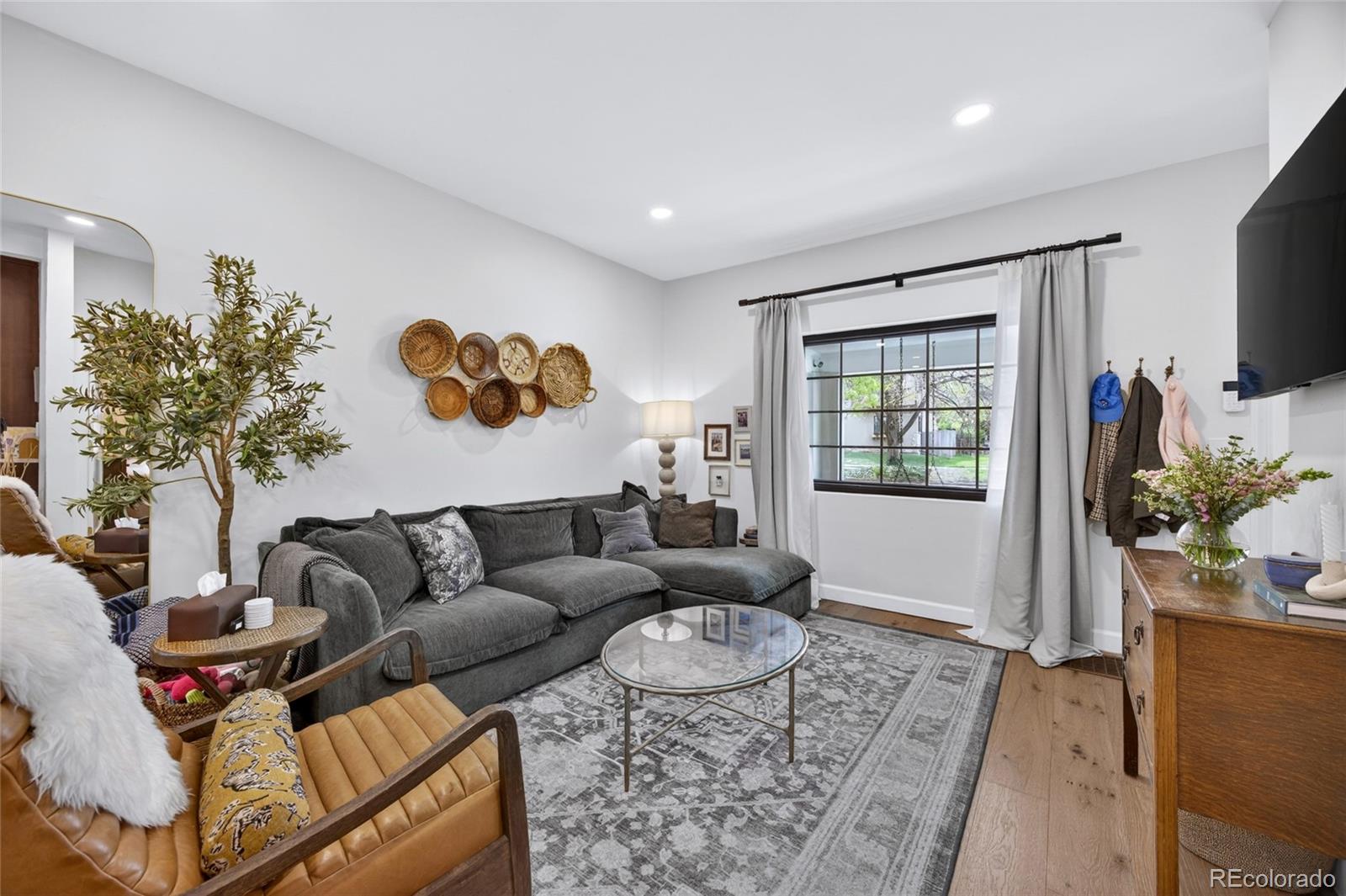 MLS Image #5 for 4148 n clay street,denver, Colorado
