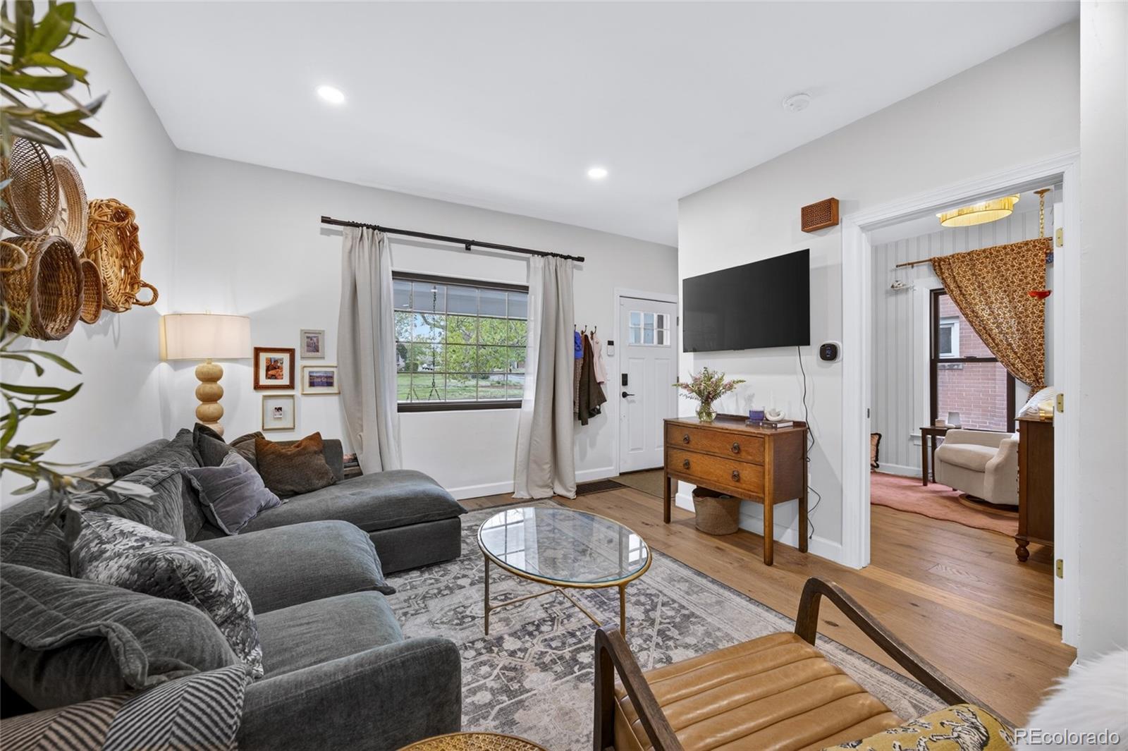 MLS Image #6 for 4148 n clay street,denver, Colorado